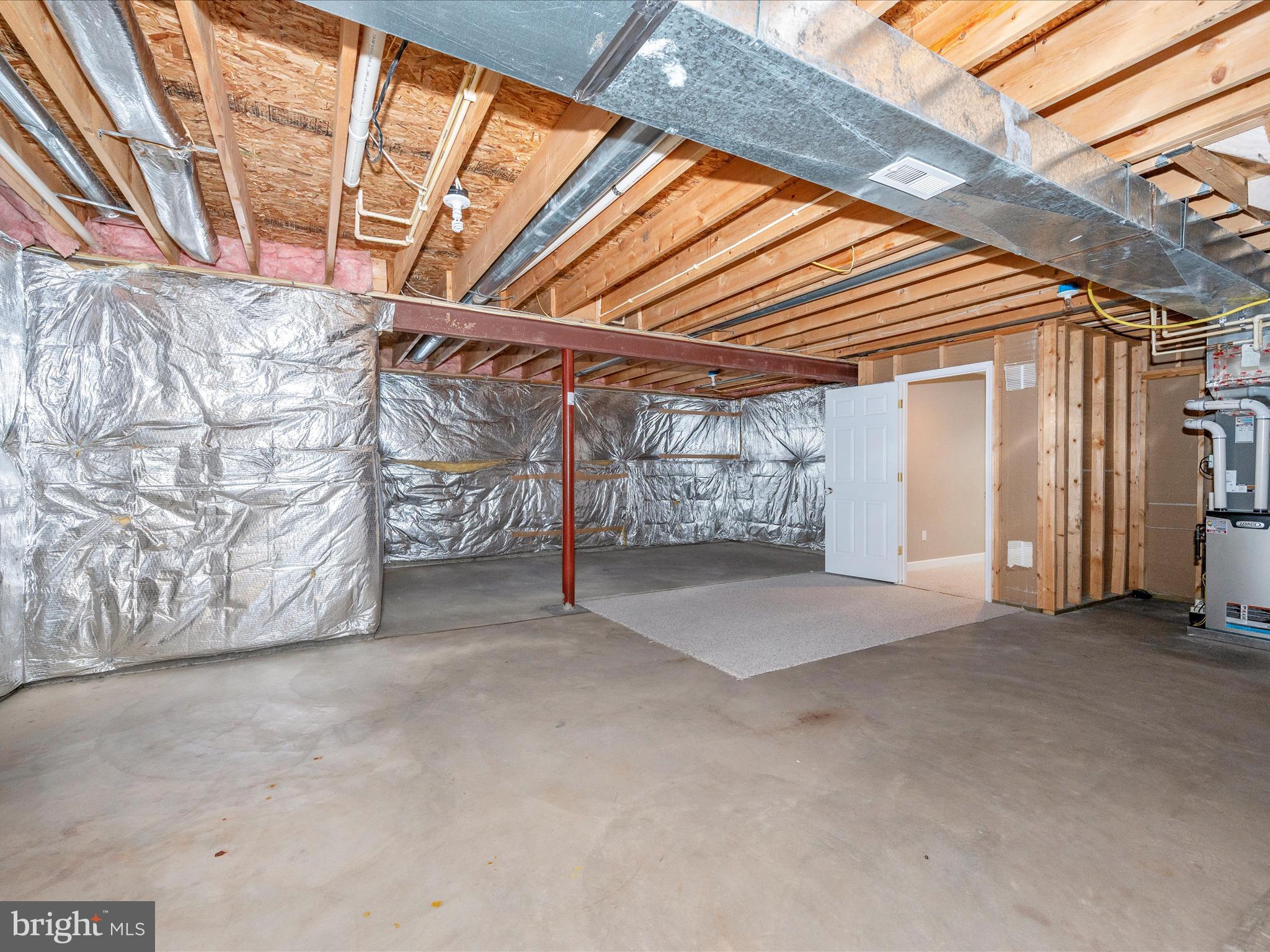 HAMPTONS OF BRIGHTWOOD - Residential