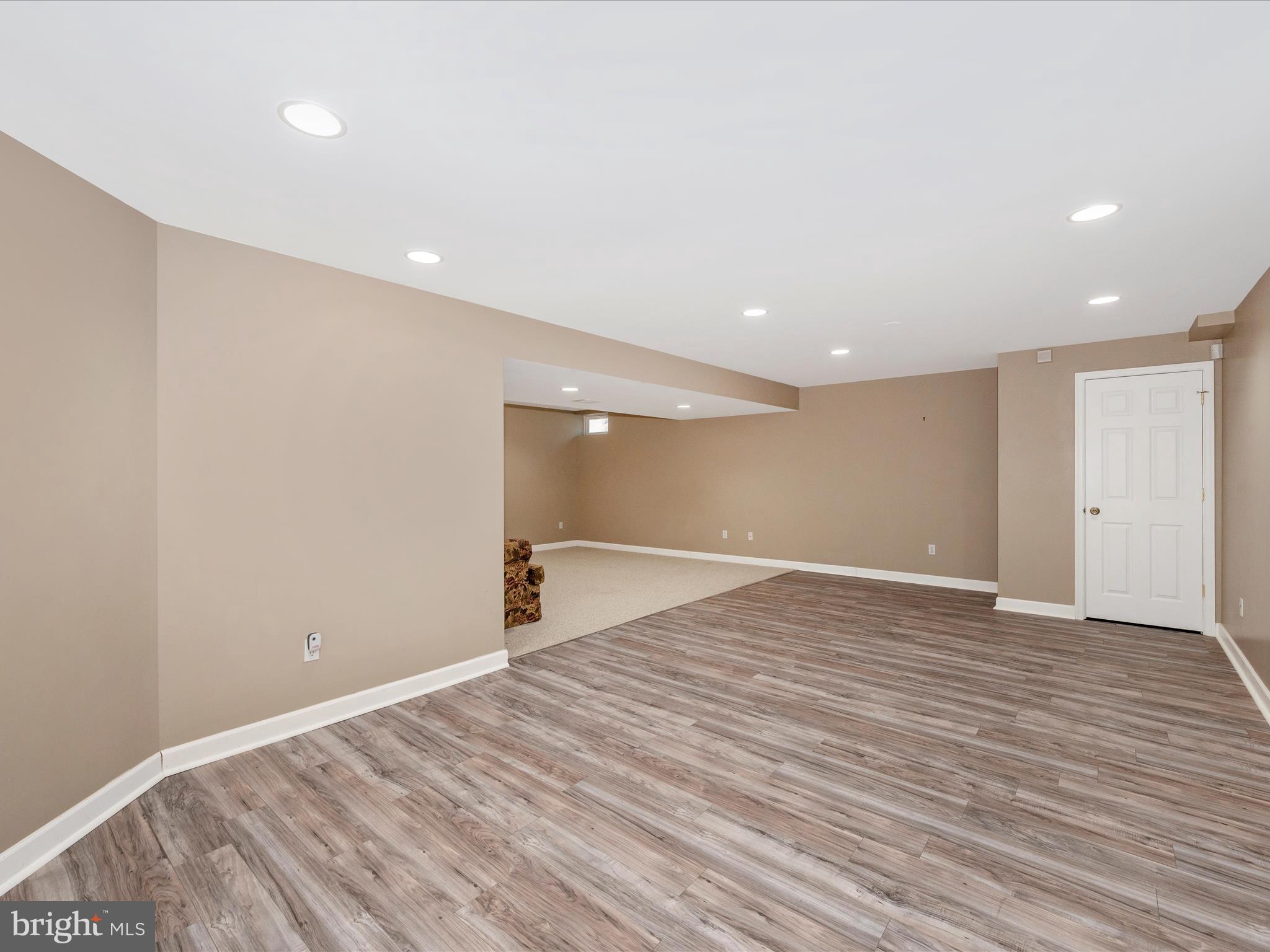 HAMPTONS OF BRIGHTWOOD - Residential