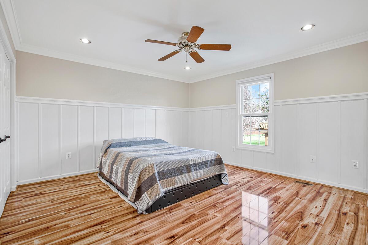 WOODLAND PARK - Residential