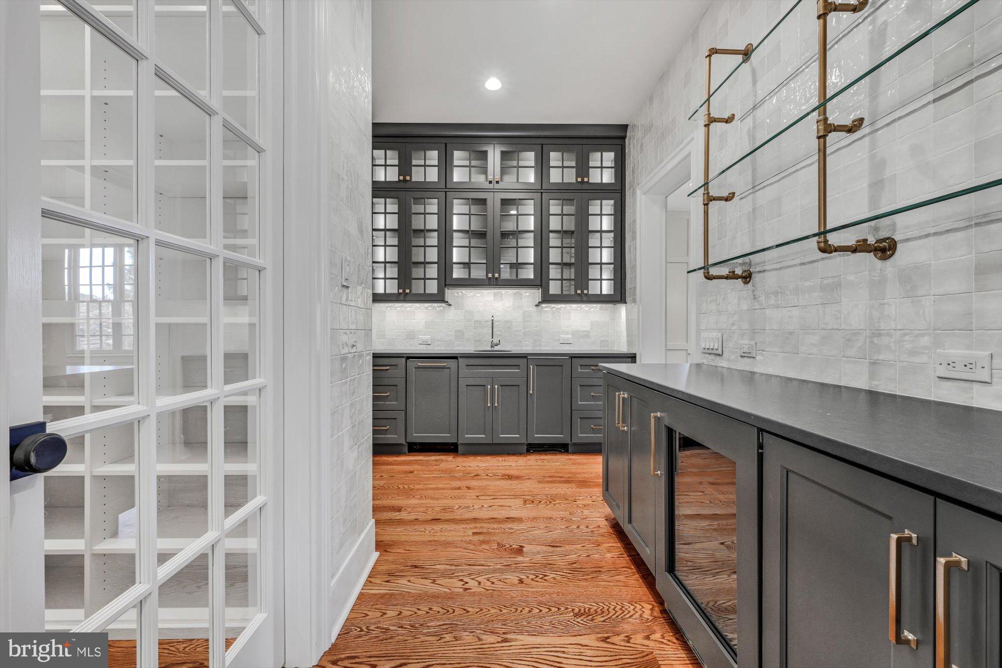 FENIMORE - Residential