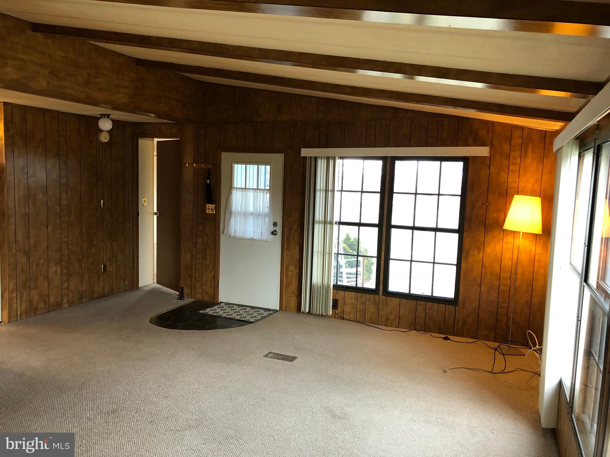 NESHAMINY FALLS - Residential