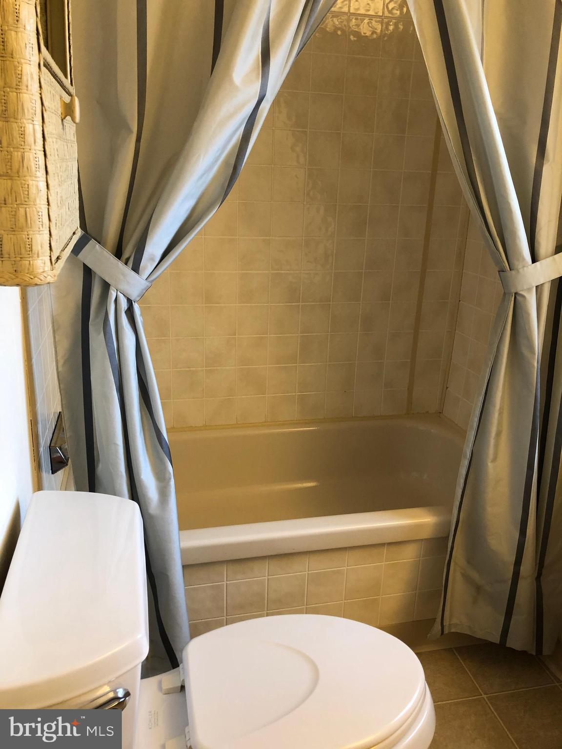 NESHAMINY FALLS - Residential