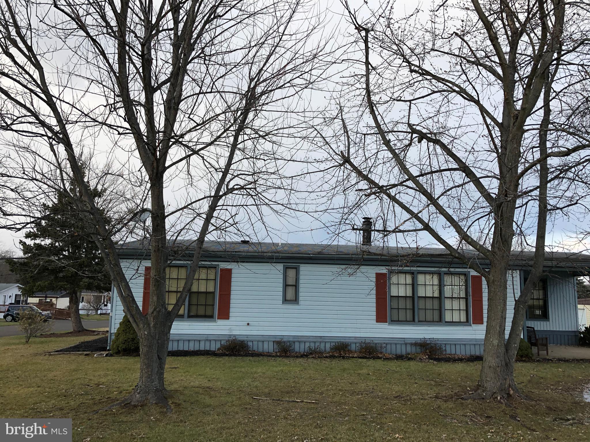 NESHAMINY FALLS - Residential