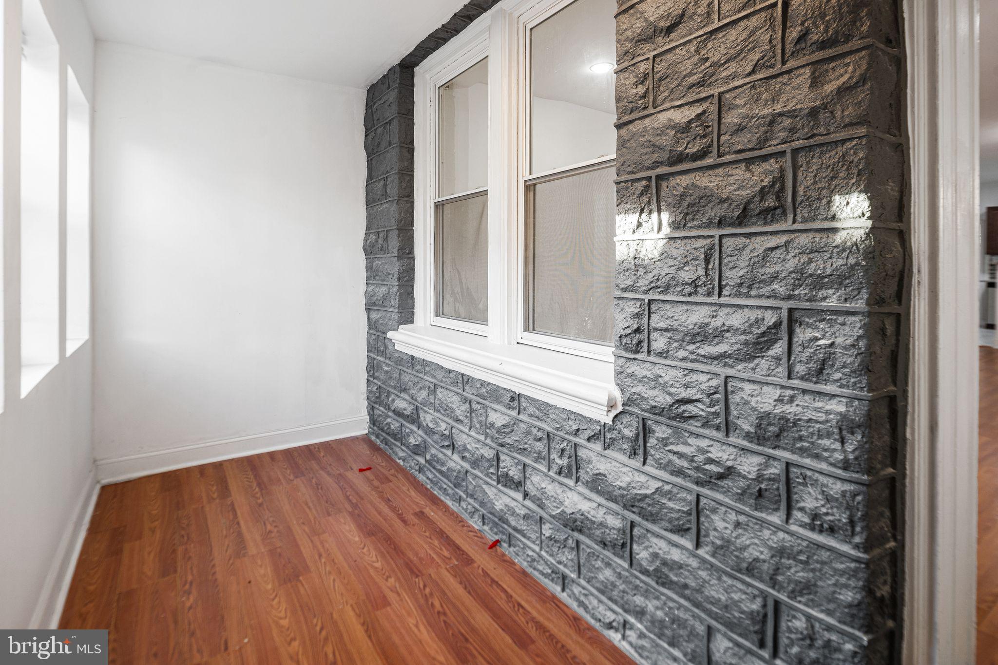 5717 PEMBERTON STREET