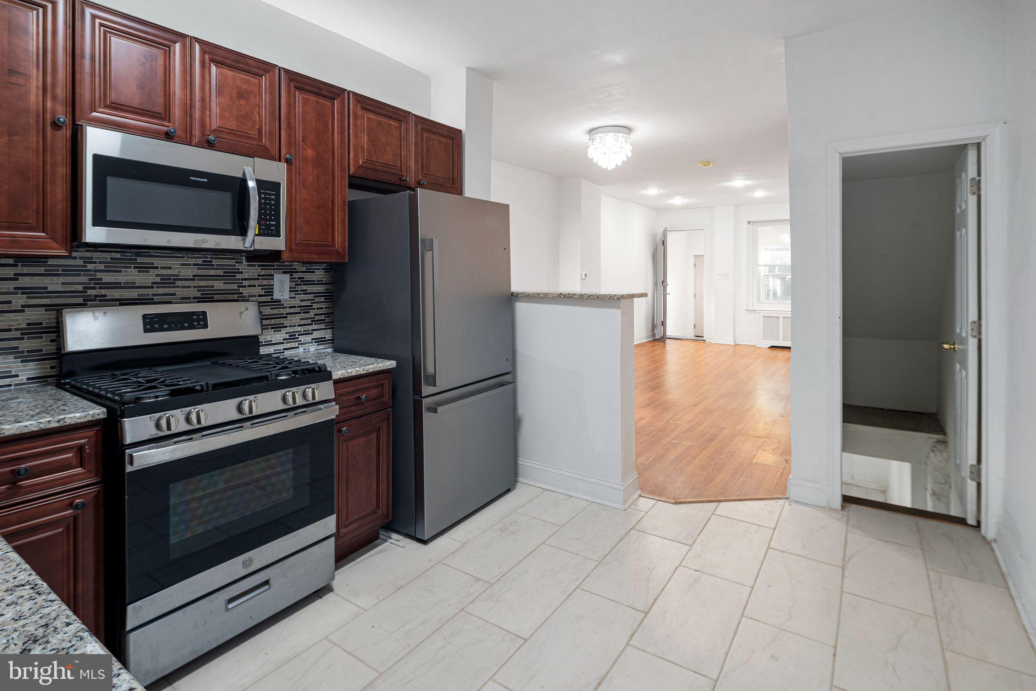 COBBS CREEK - Residential