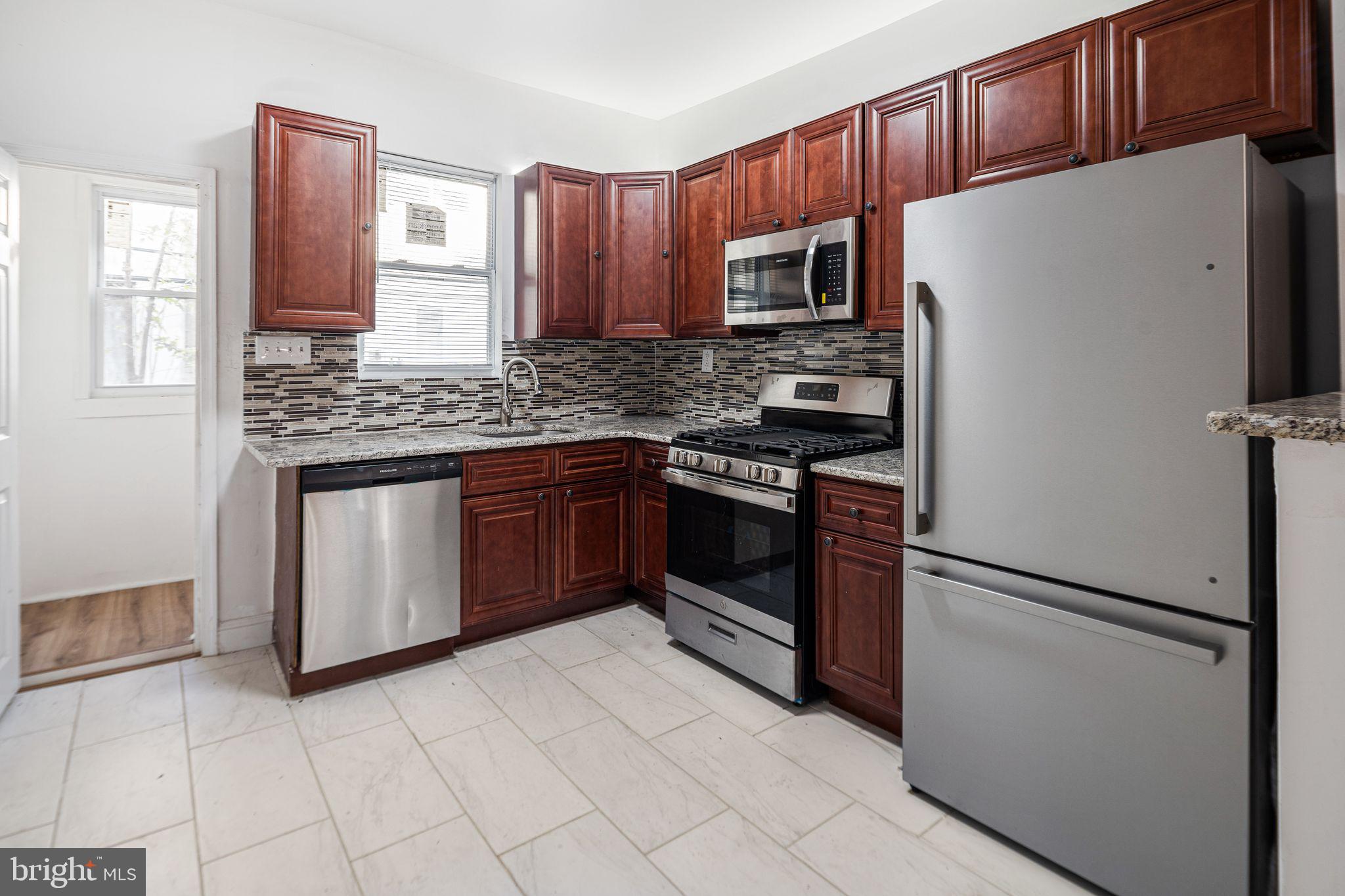 COBBS CREEK - Residential