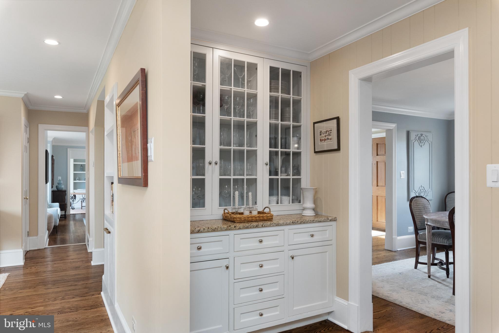 WARDOUR - Residential