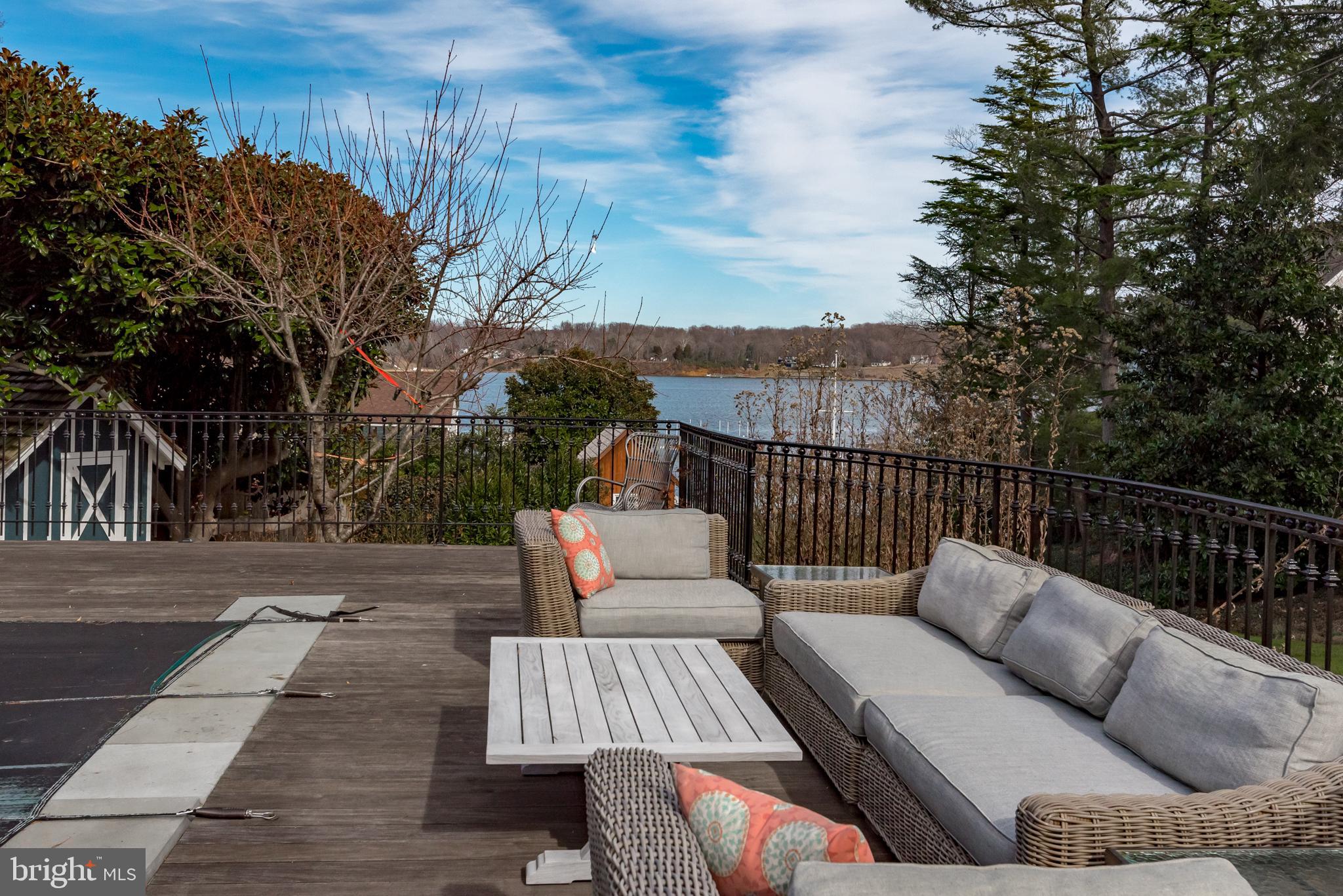 WARDOUR - Residential