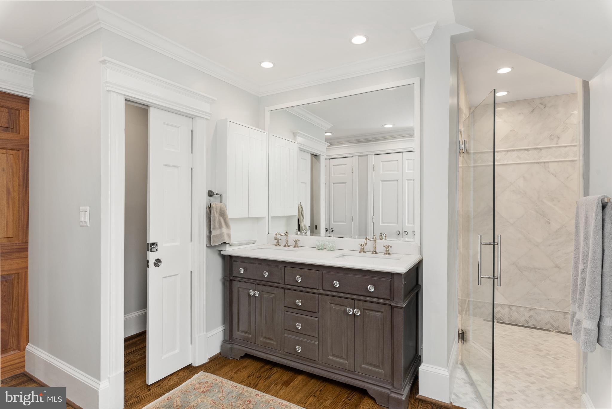 WARDOUR - Residential