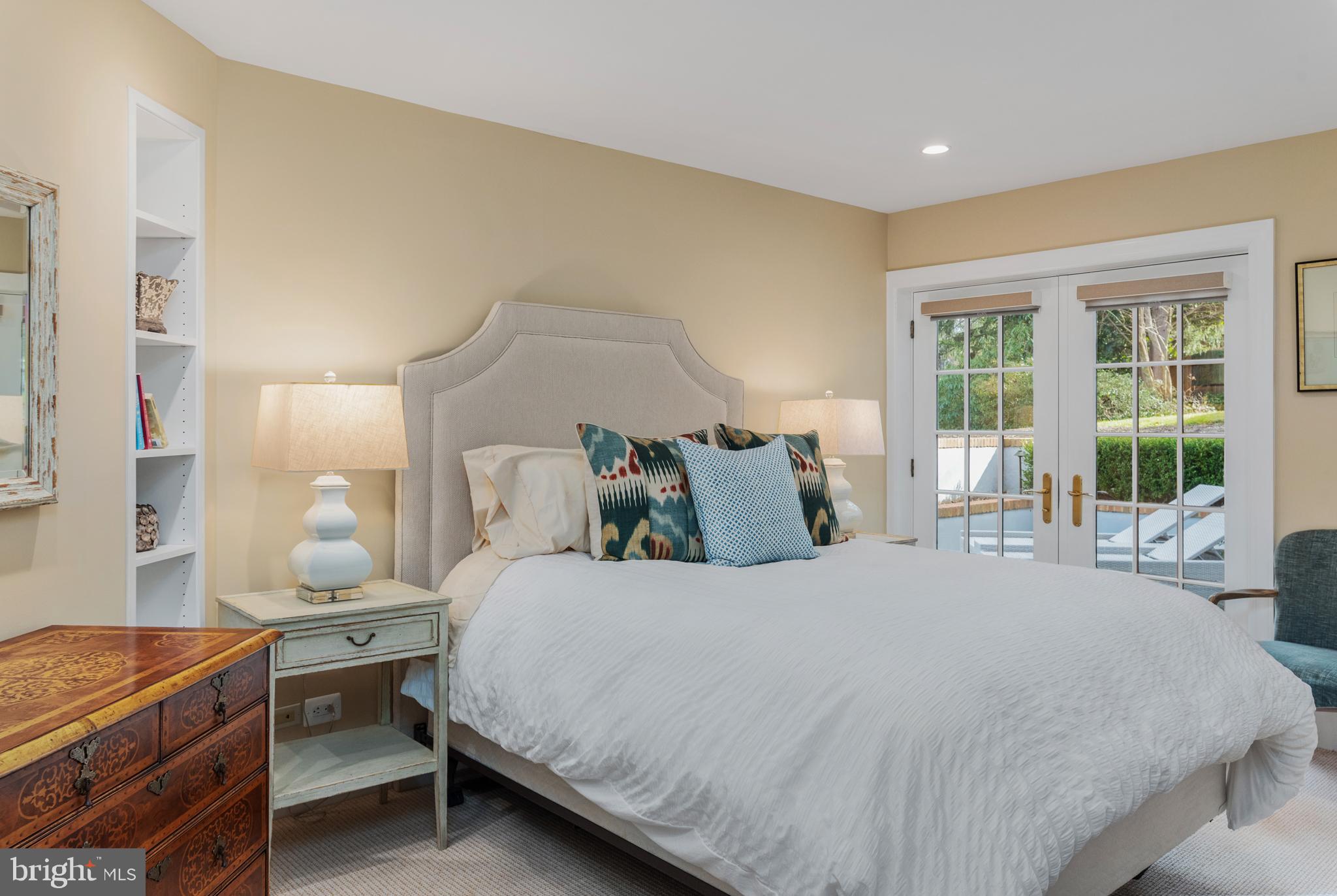 WARDOUR - Residential