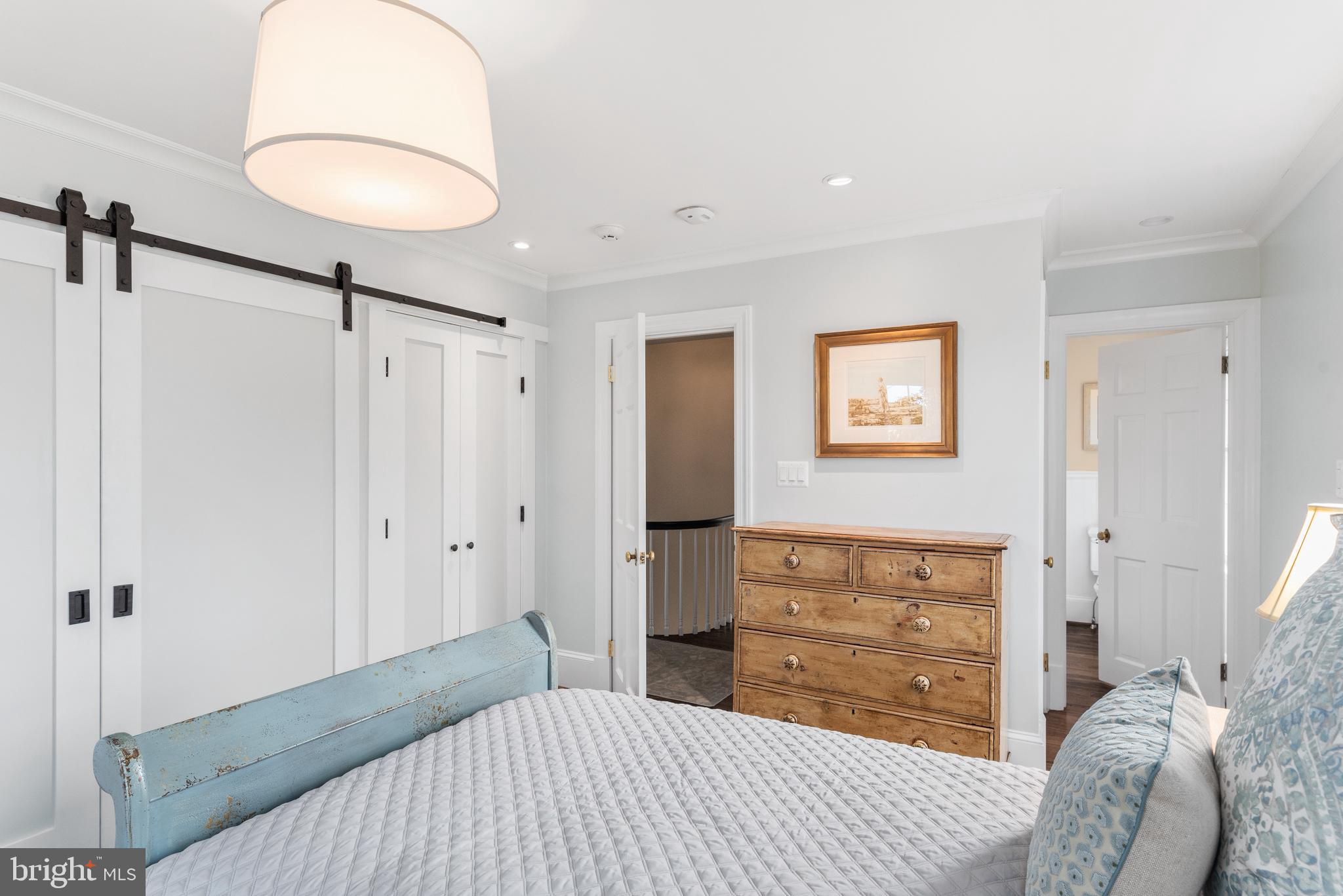 WARDOUR - Residential