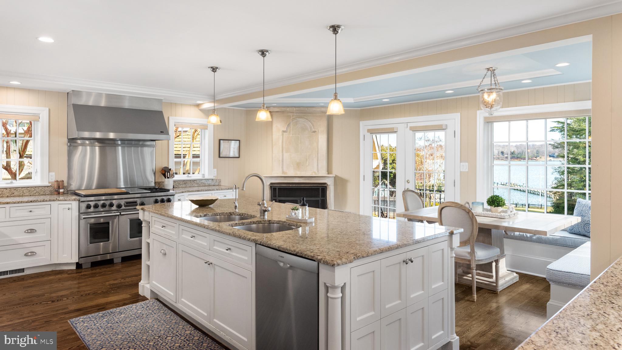 WARDOUR - Residential