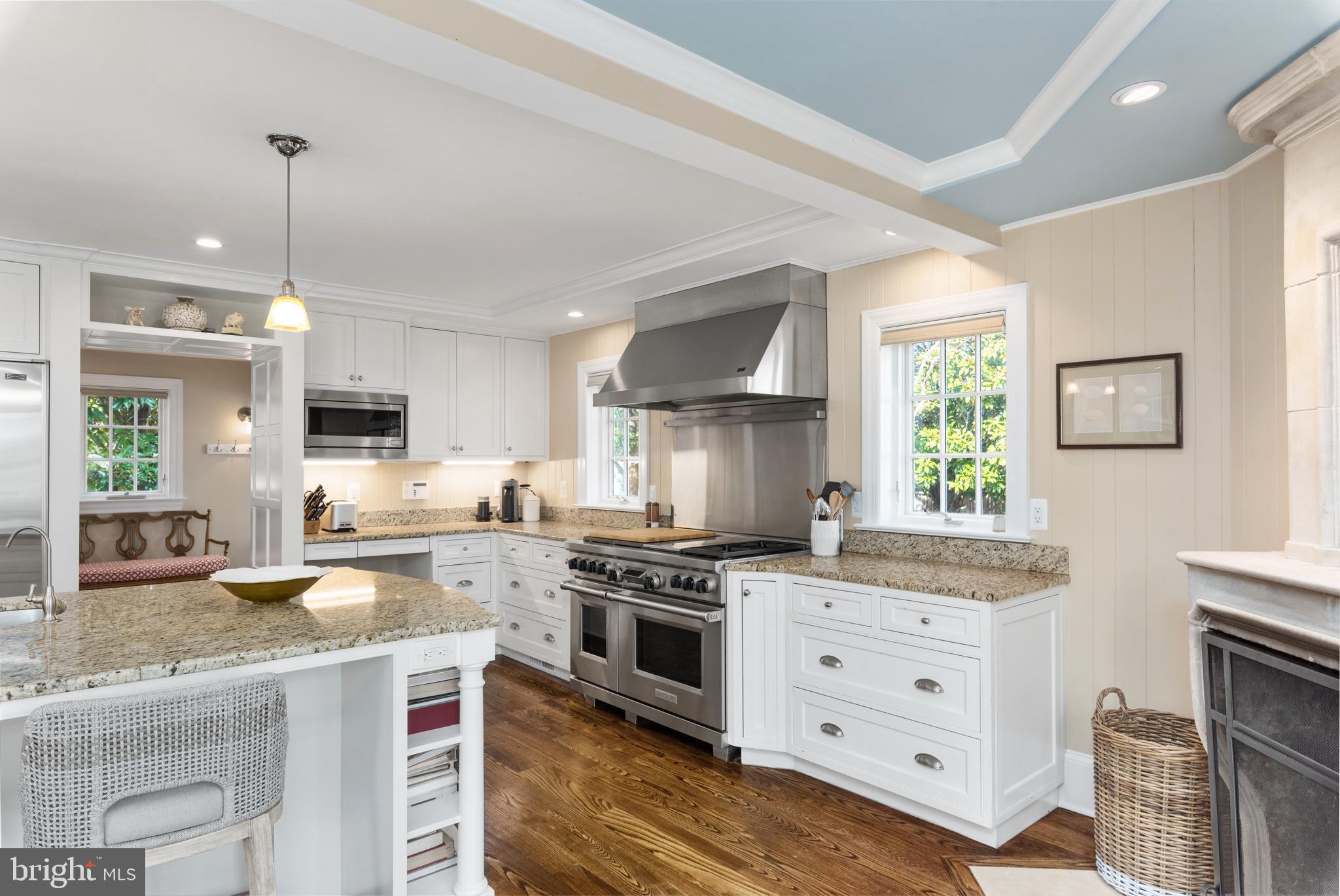 WARDOUR - Residential