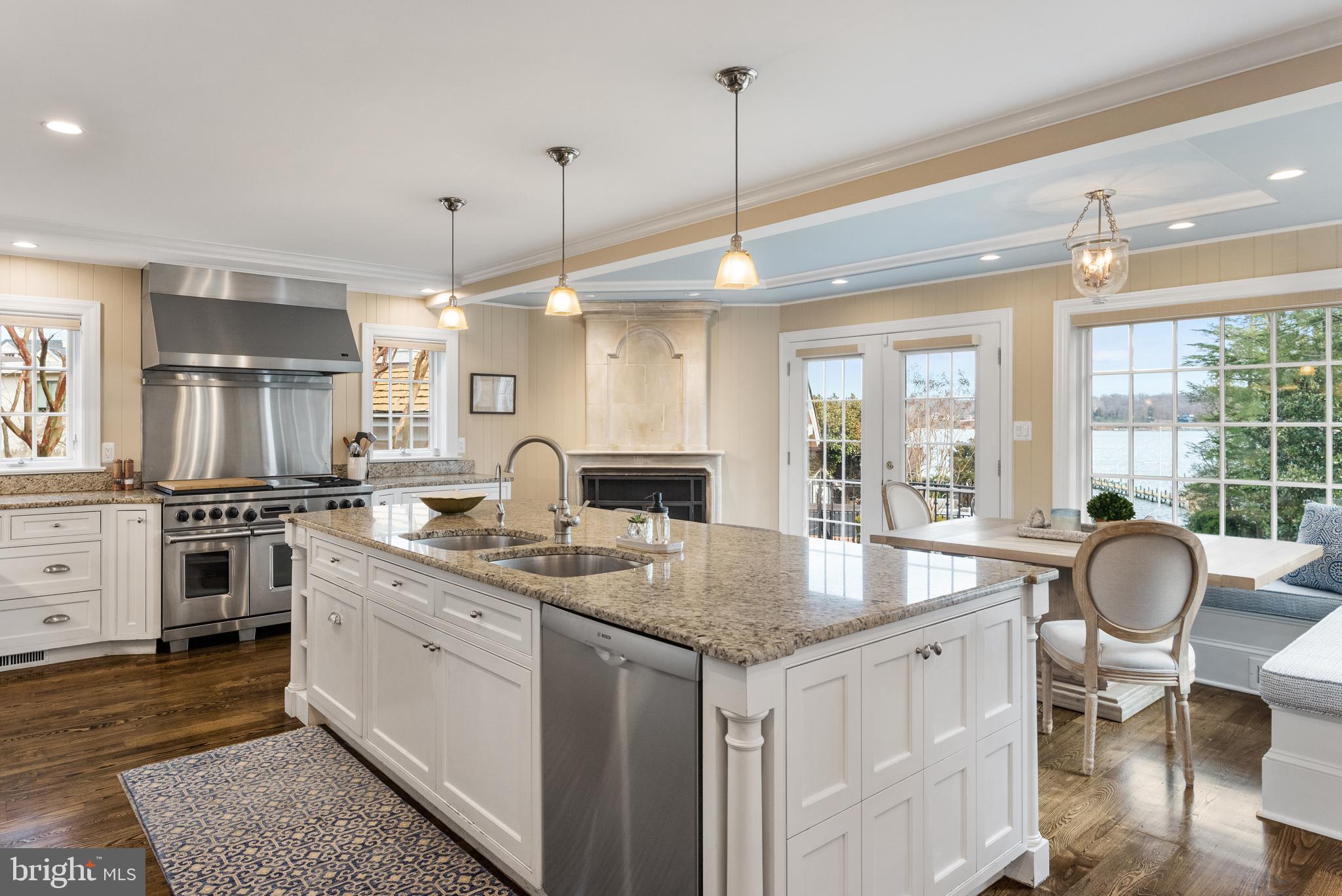 WARDOUR - Residential