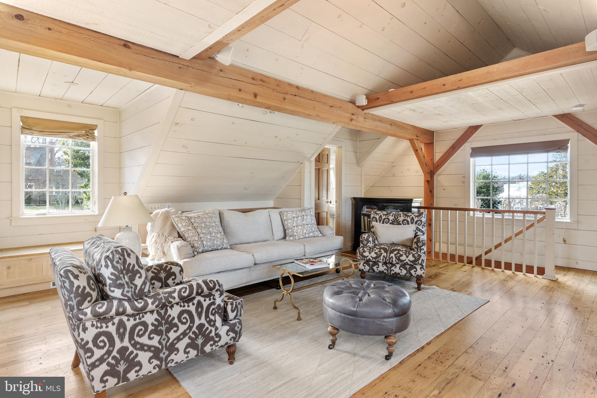 WARDOUR - Residential