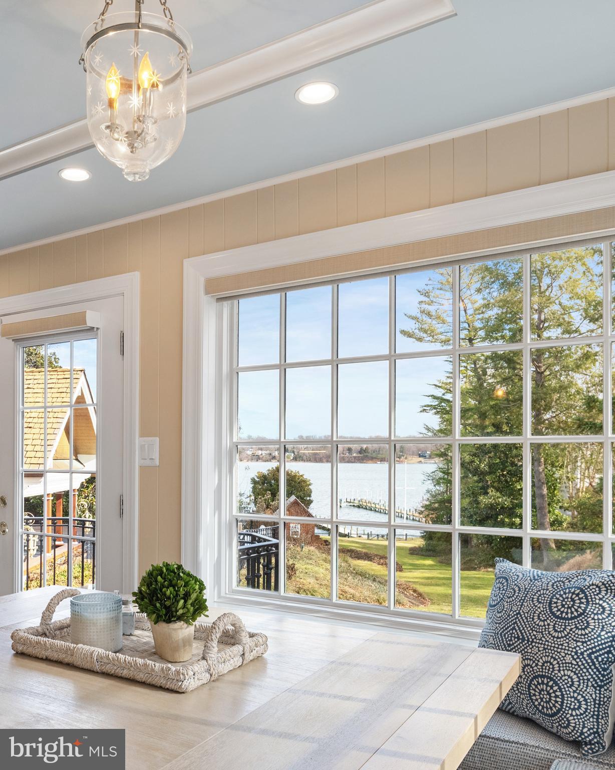 WARDOUR - Residential