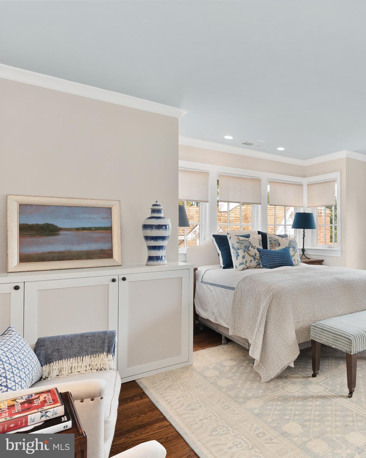 WARDOUR - Residential