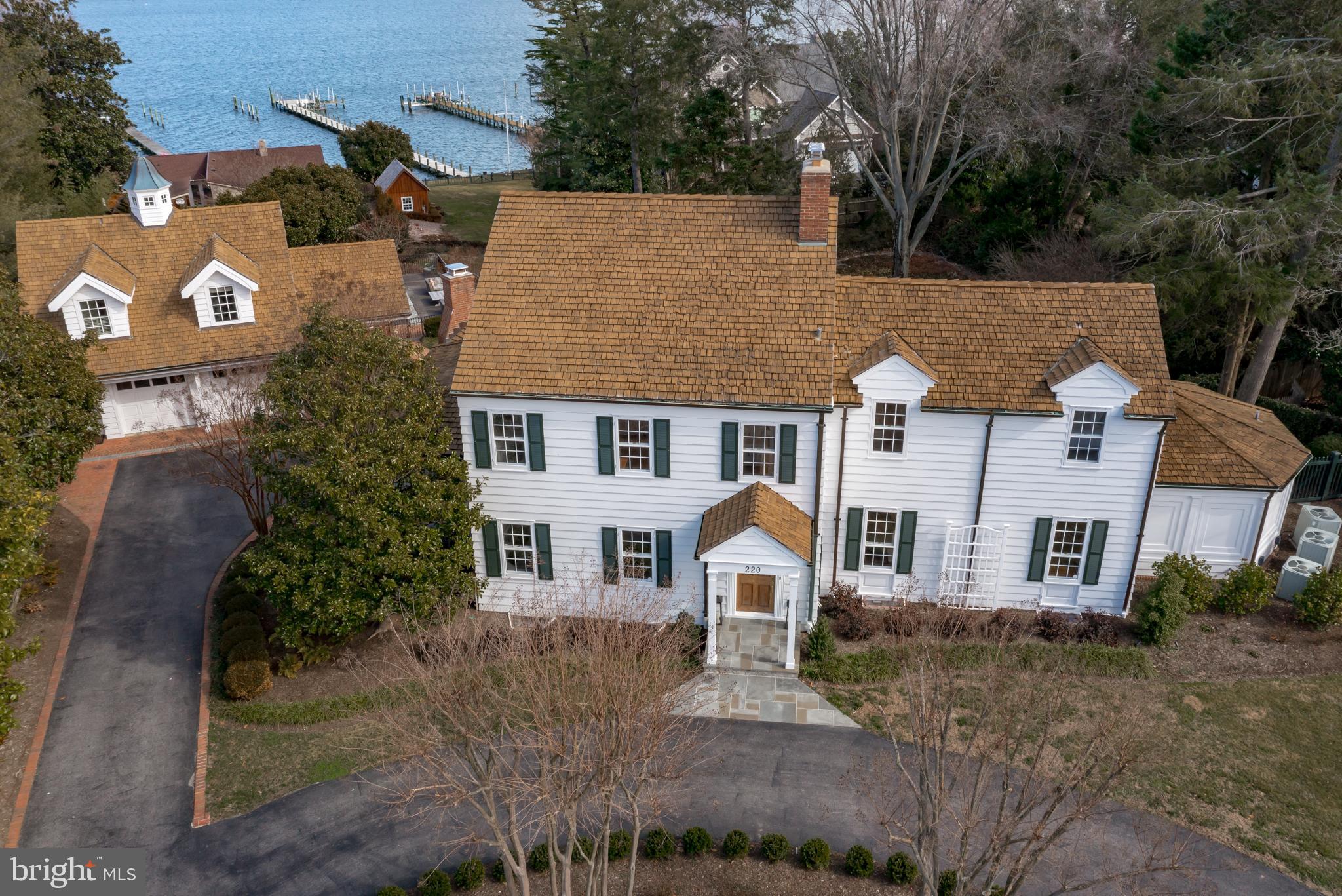 WARDOUR - Residential