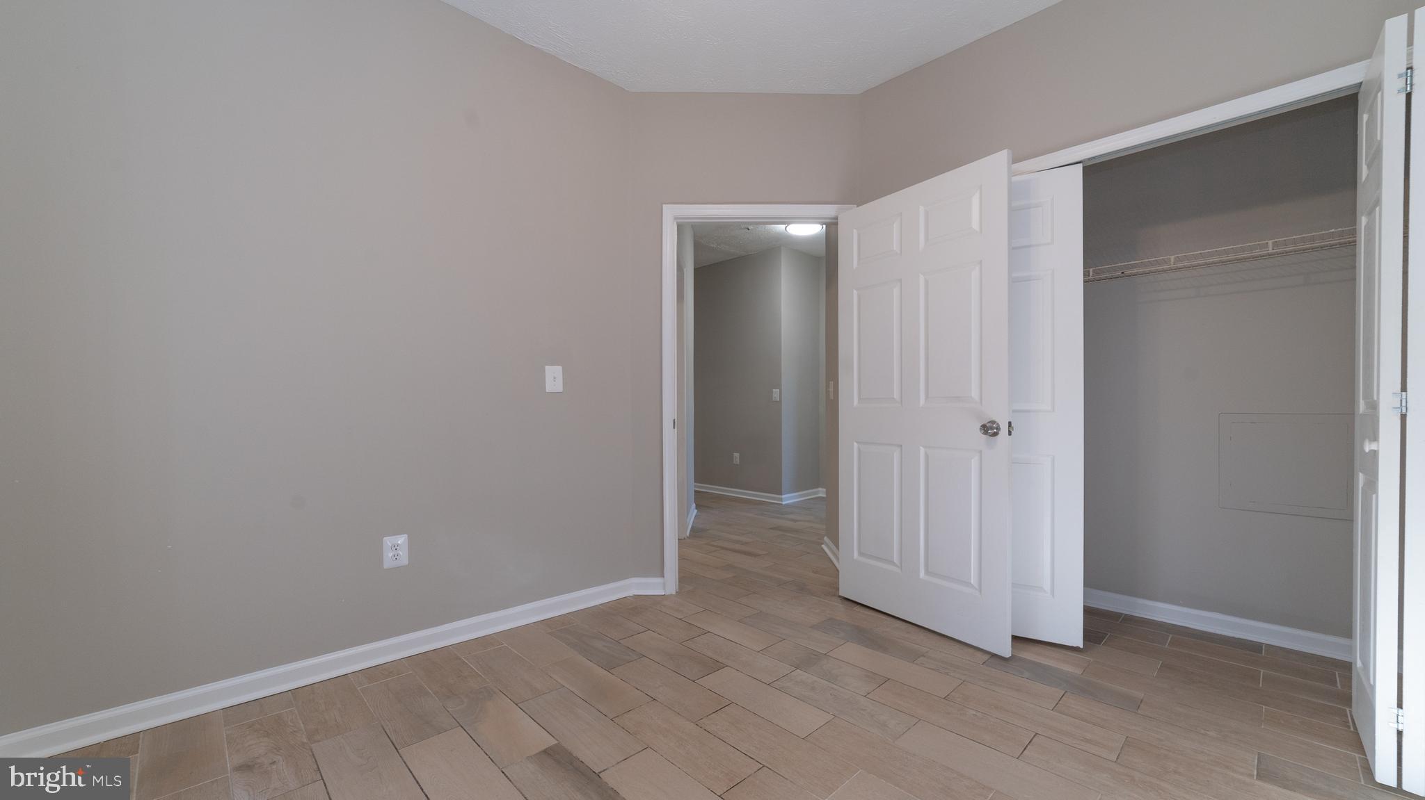 HILL OAKS CONDO - Residential