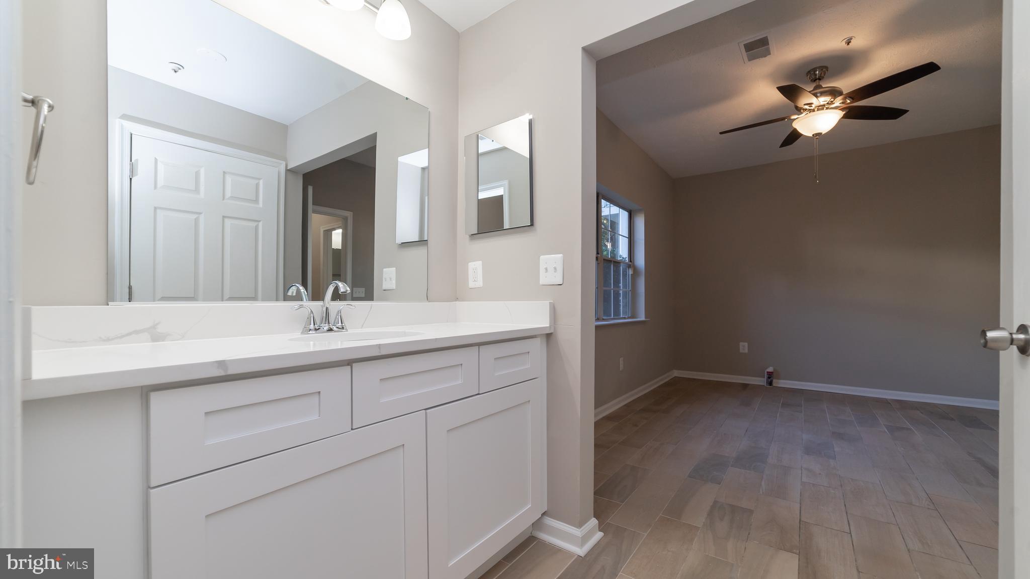 HILL OAKS CONDO - Residential