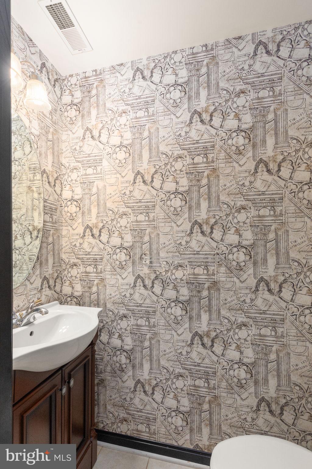 GREY ROCK VILLAS - Residential