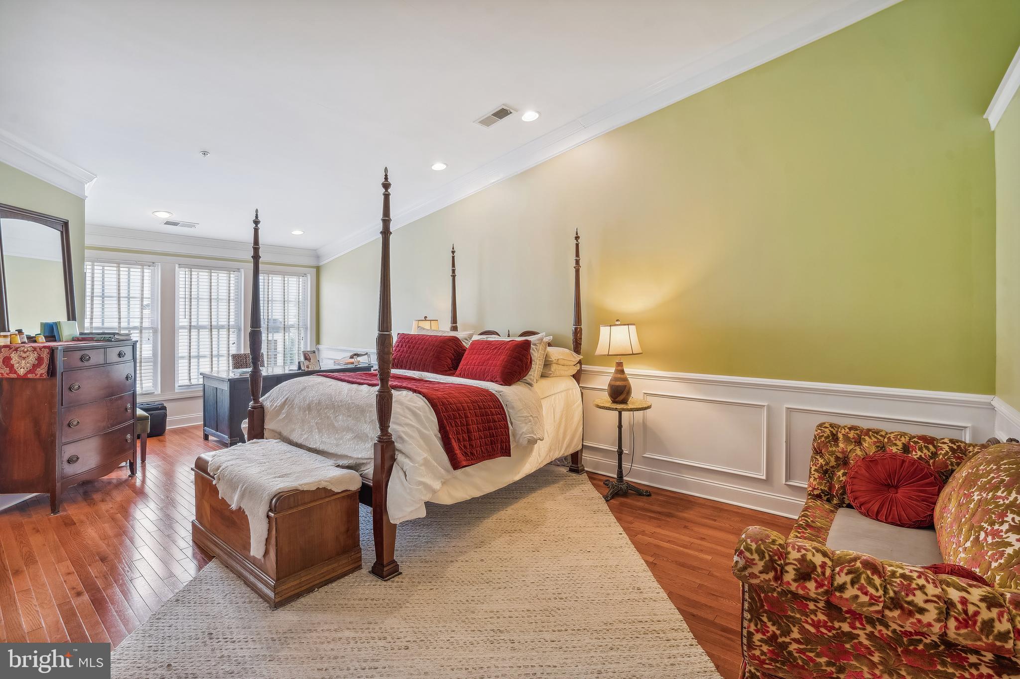 OAK CREEK CLUB - Residential