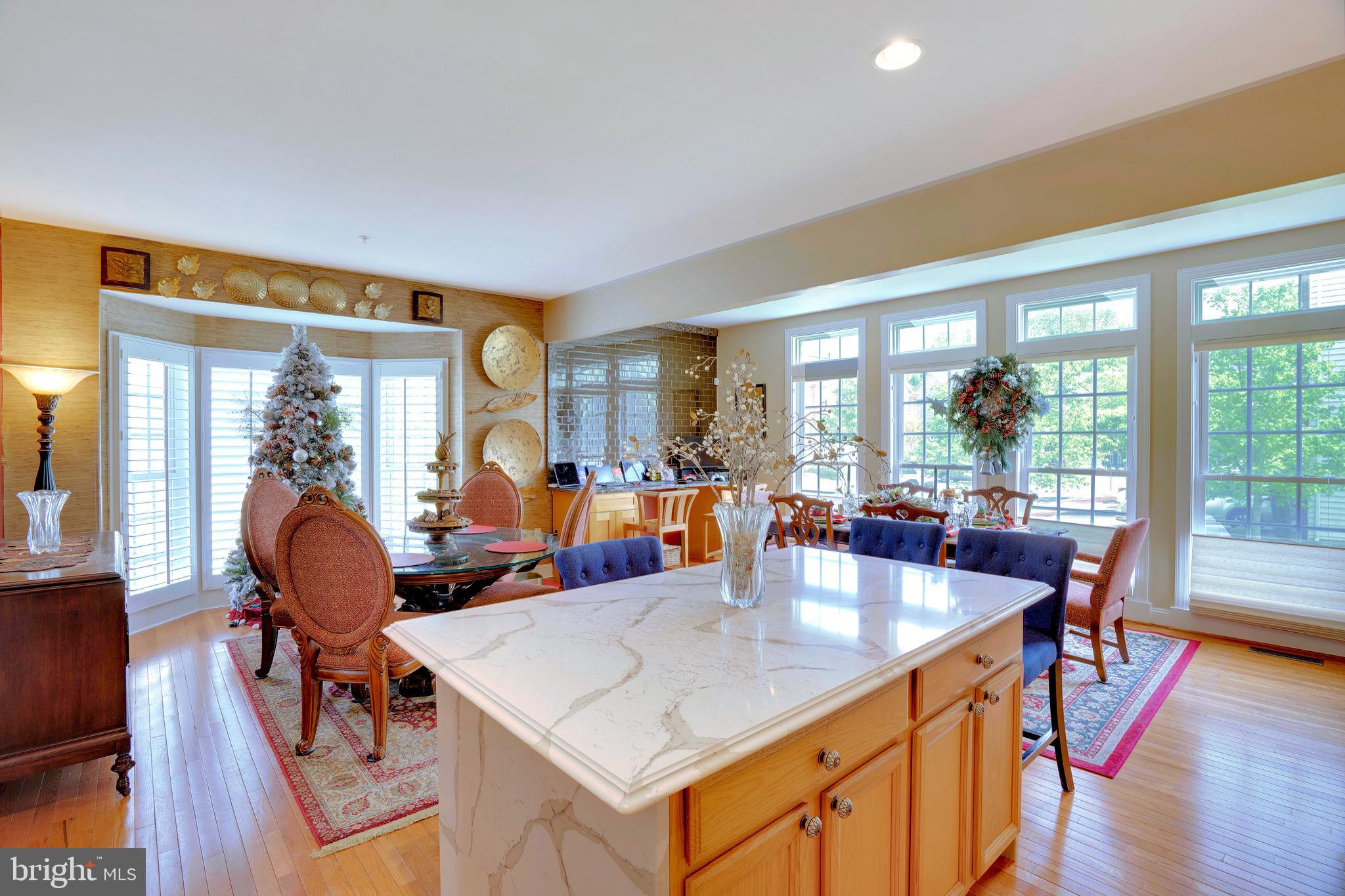 OAK CREEK CLUB - Residential