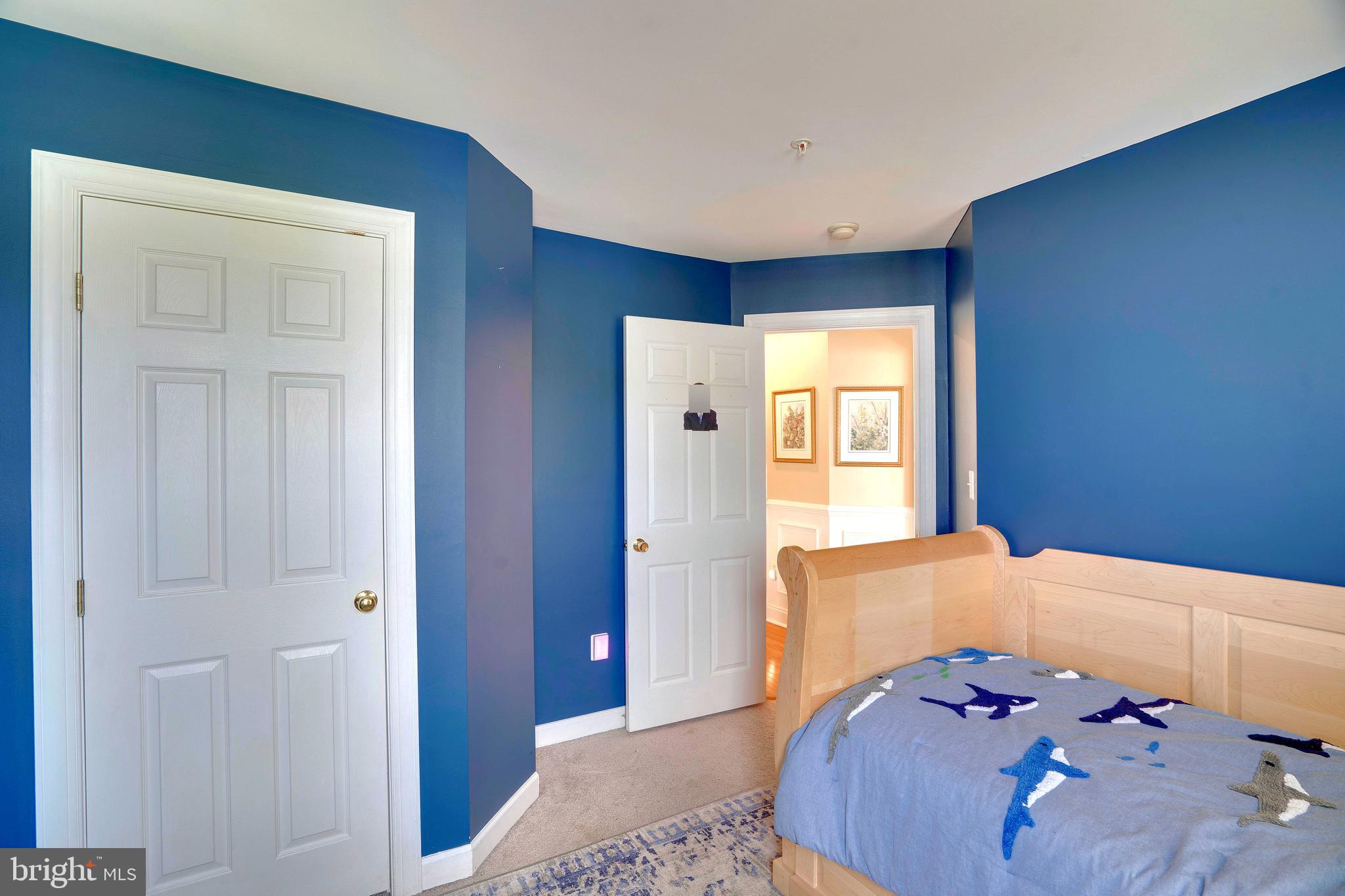 OAK CREEK CLUB - Residential