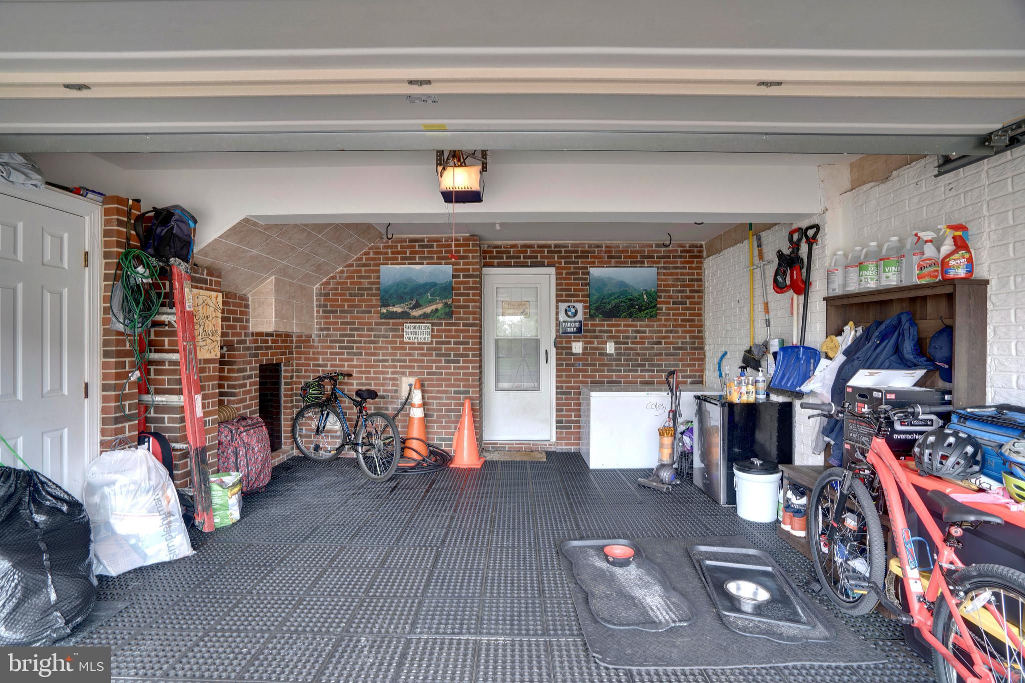 OAK CREEK CLUB - Residential