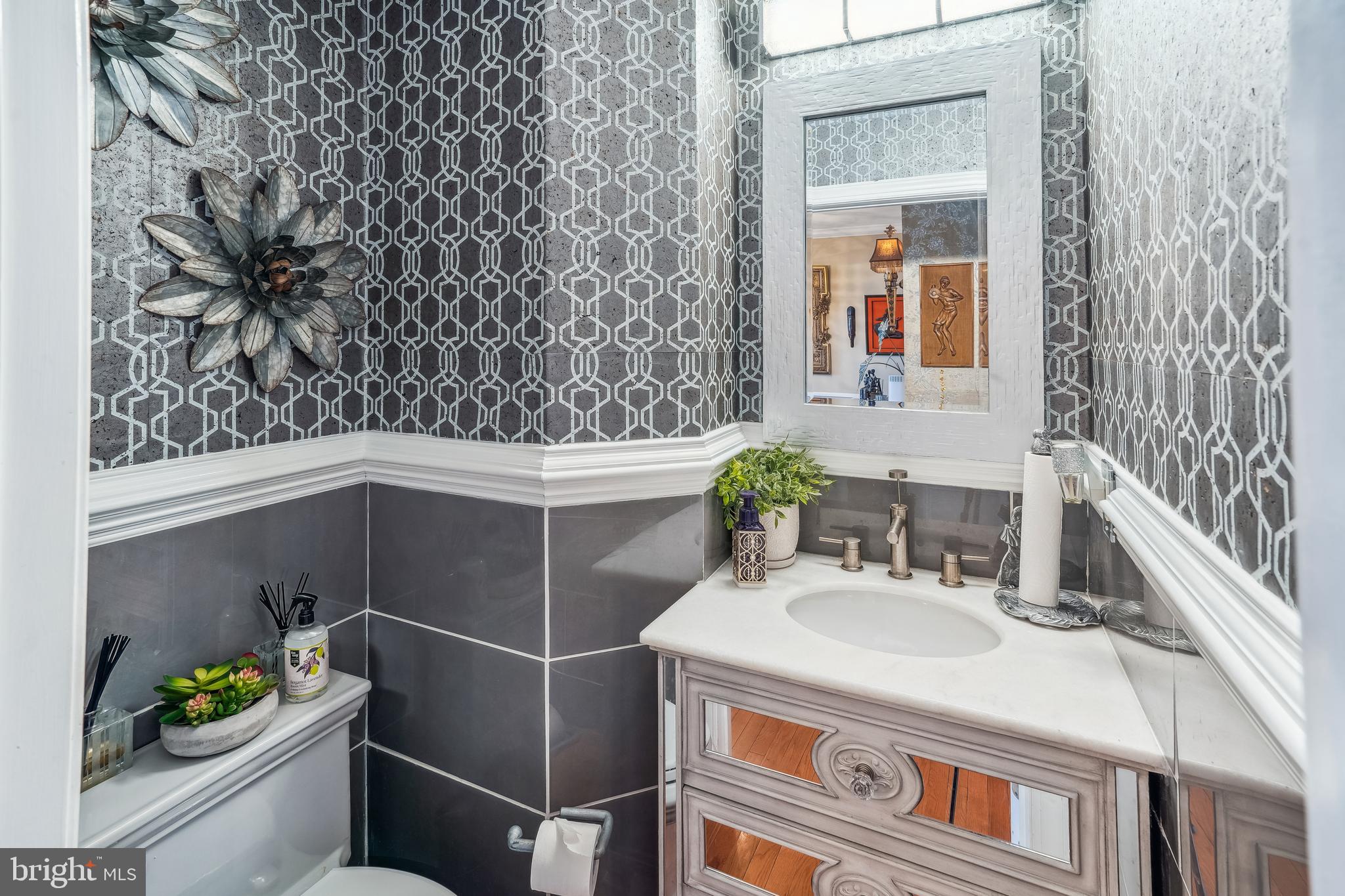 OAK CREEK CLUB - Residential