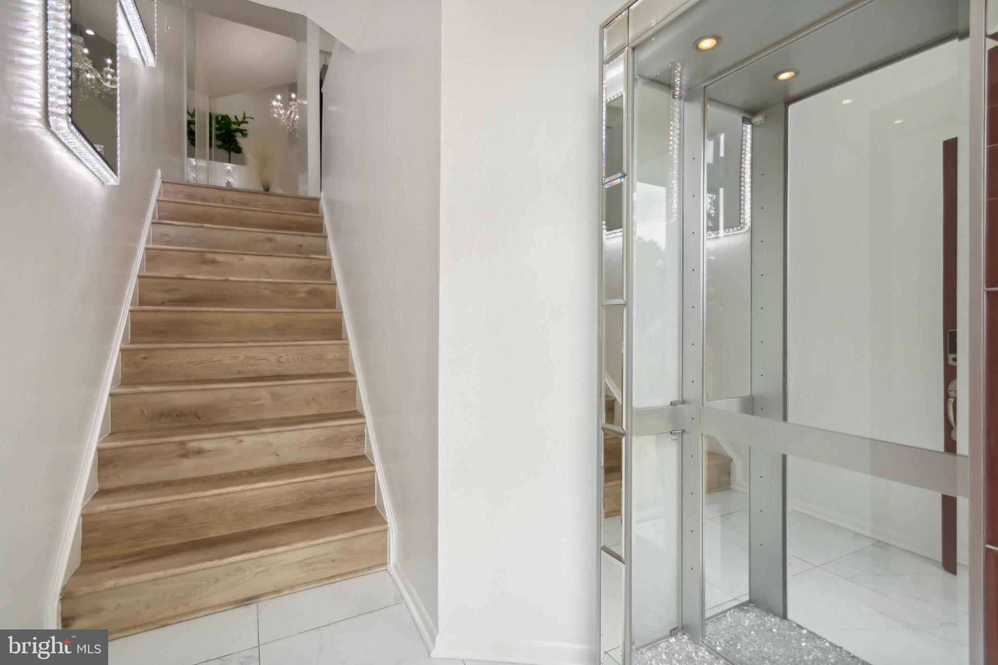 DEVON HILLS CONDO - Residential