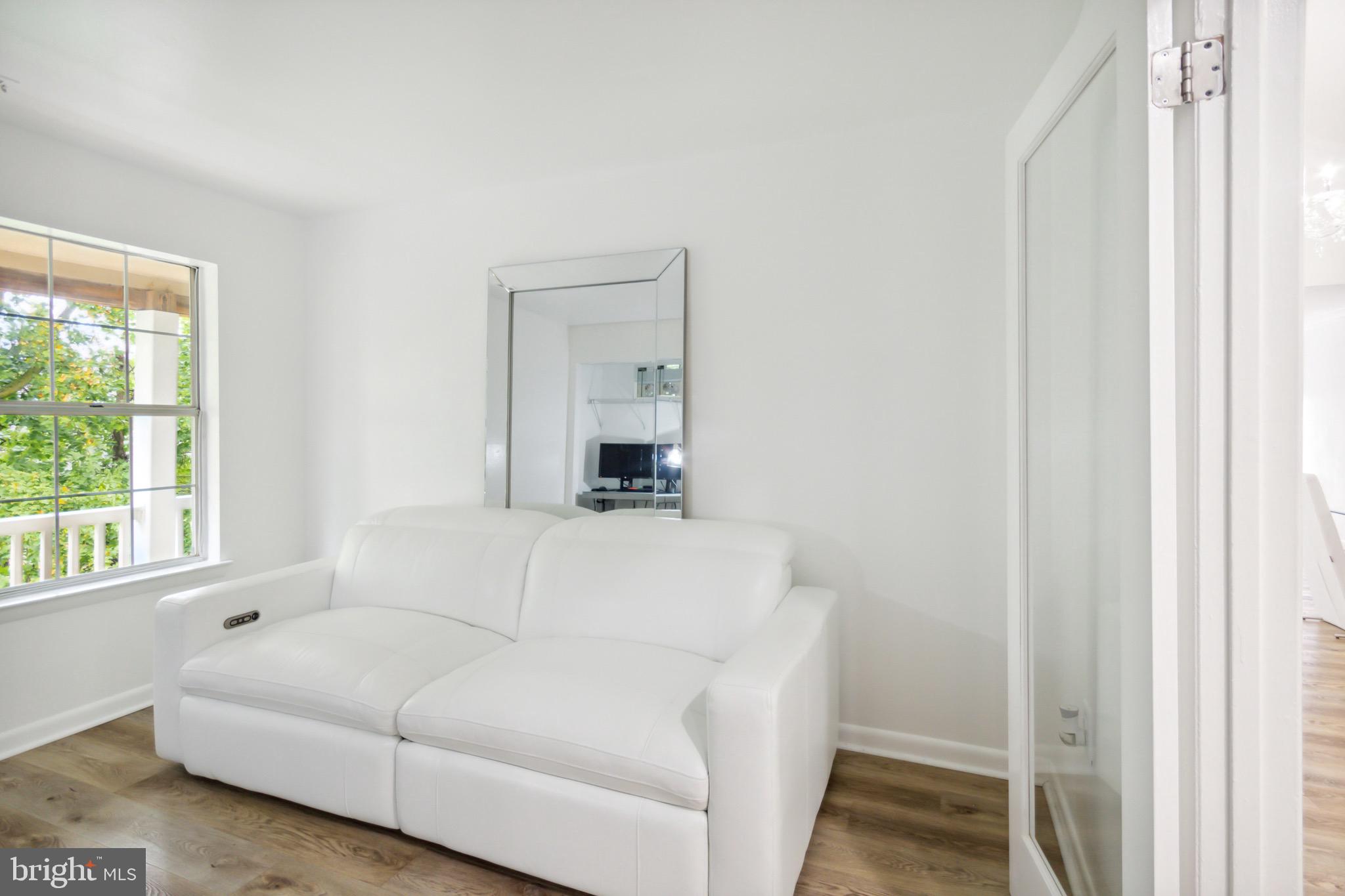 DEVON HILLS CONDO - Residential