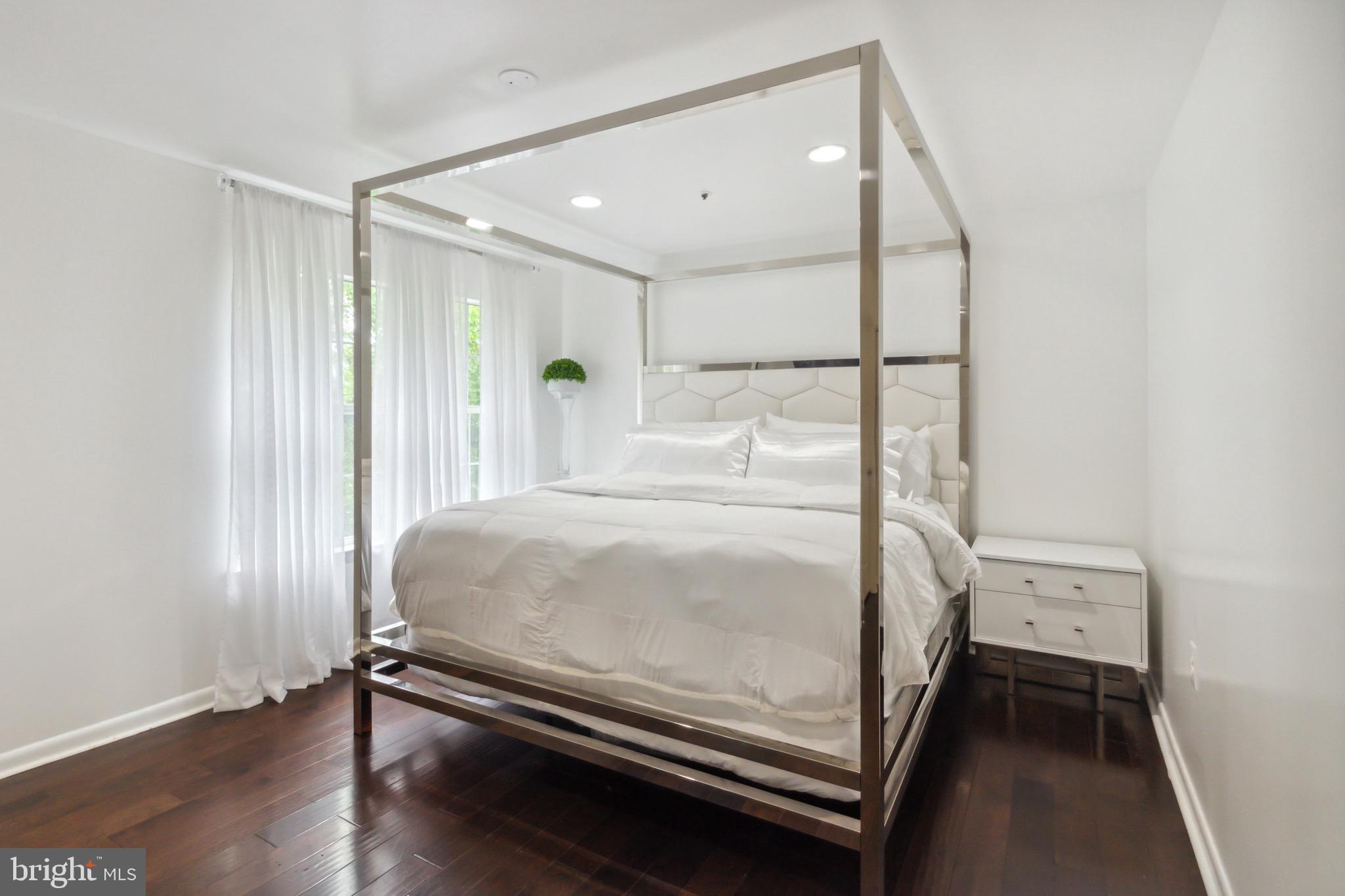 DEVON HILLS CONDO - Residential