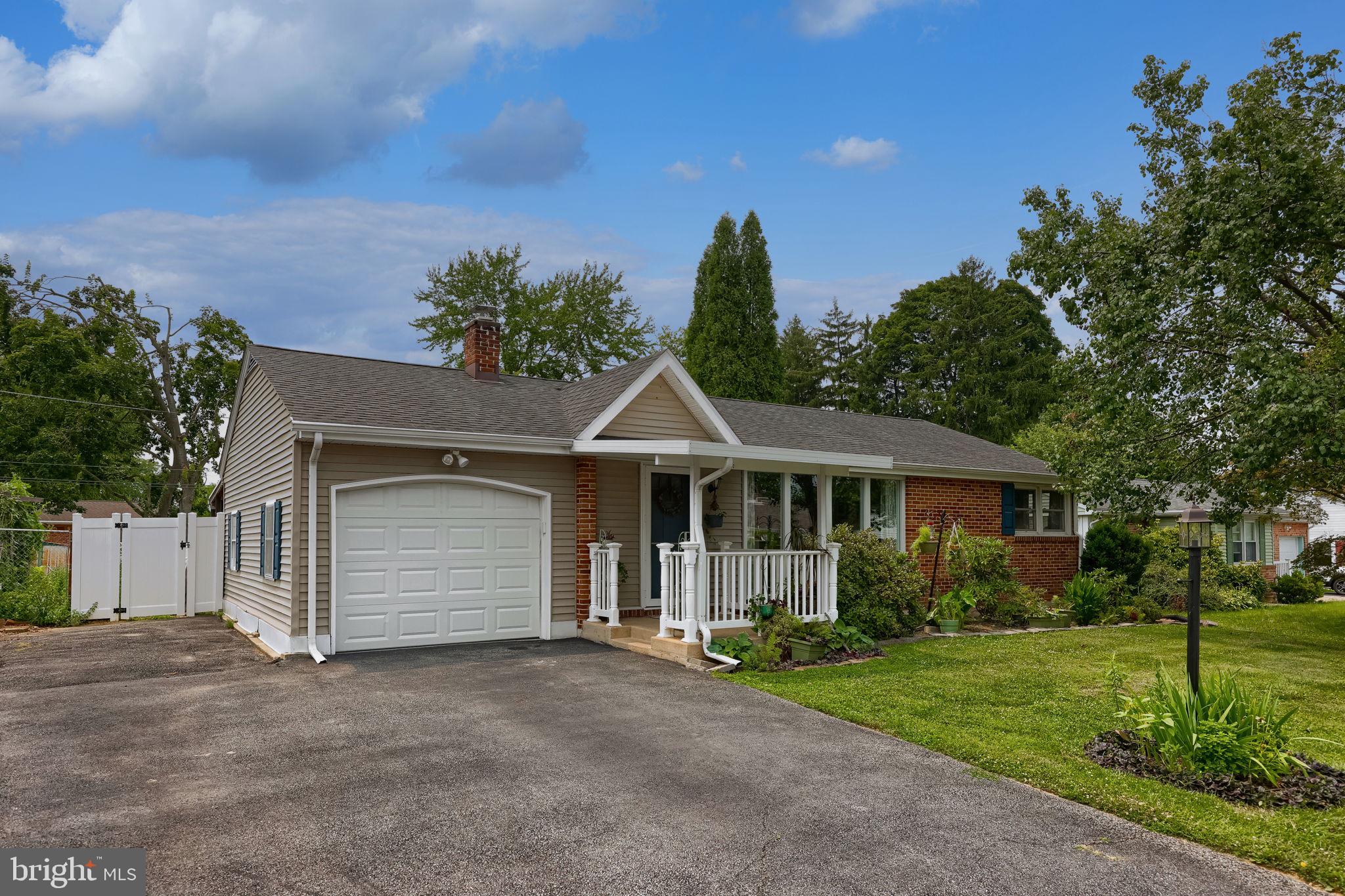 2472 CAMBRIDGE ROAD