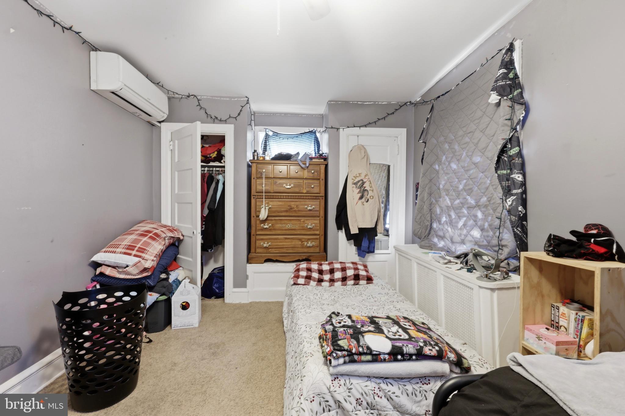 DREXEL HILL - Residential