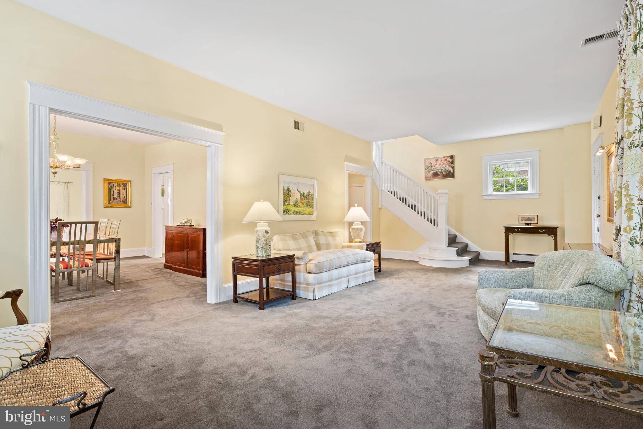 CHEVY CHASE - Residential