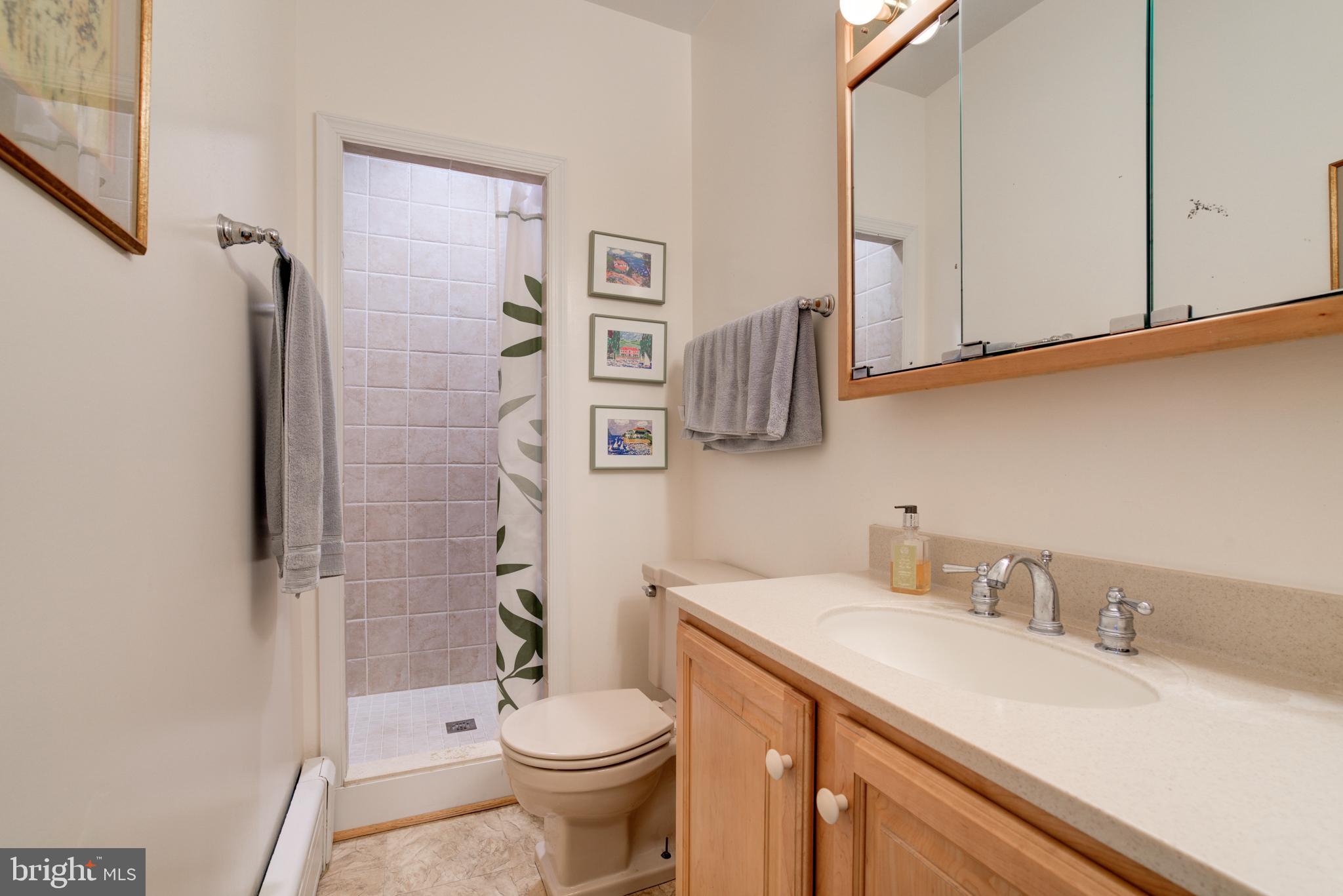 CHEVY CHASE - Residential