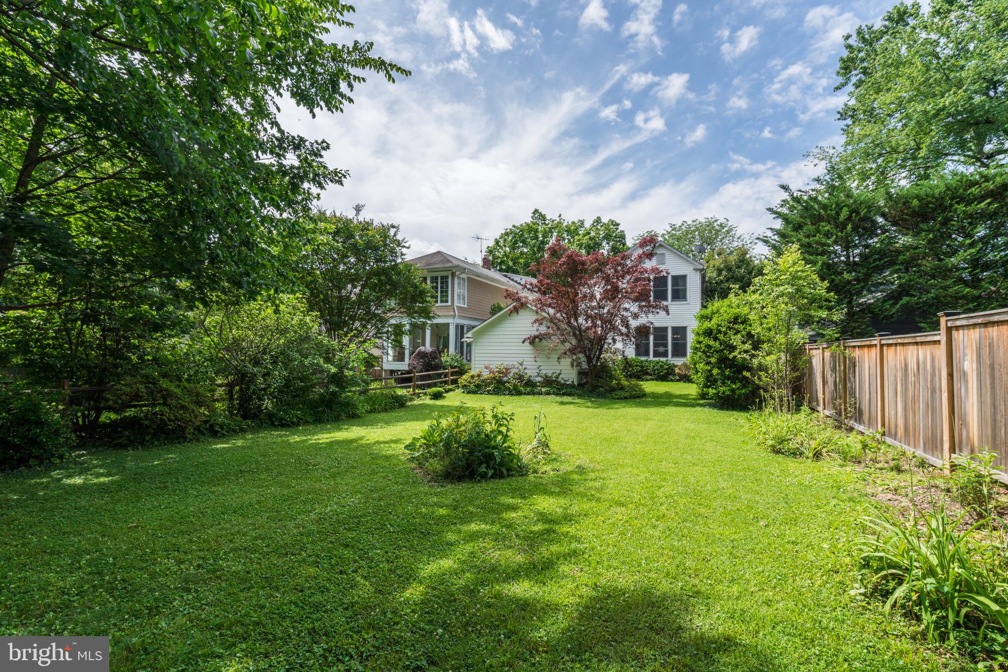 CHEVY CHASE - Residential