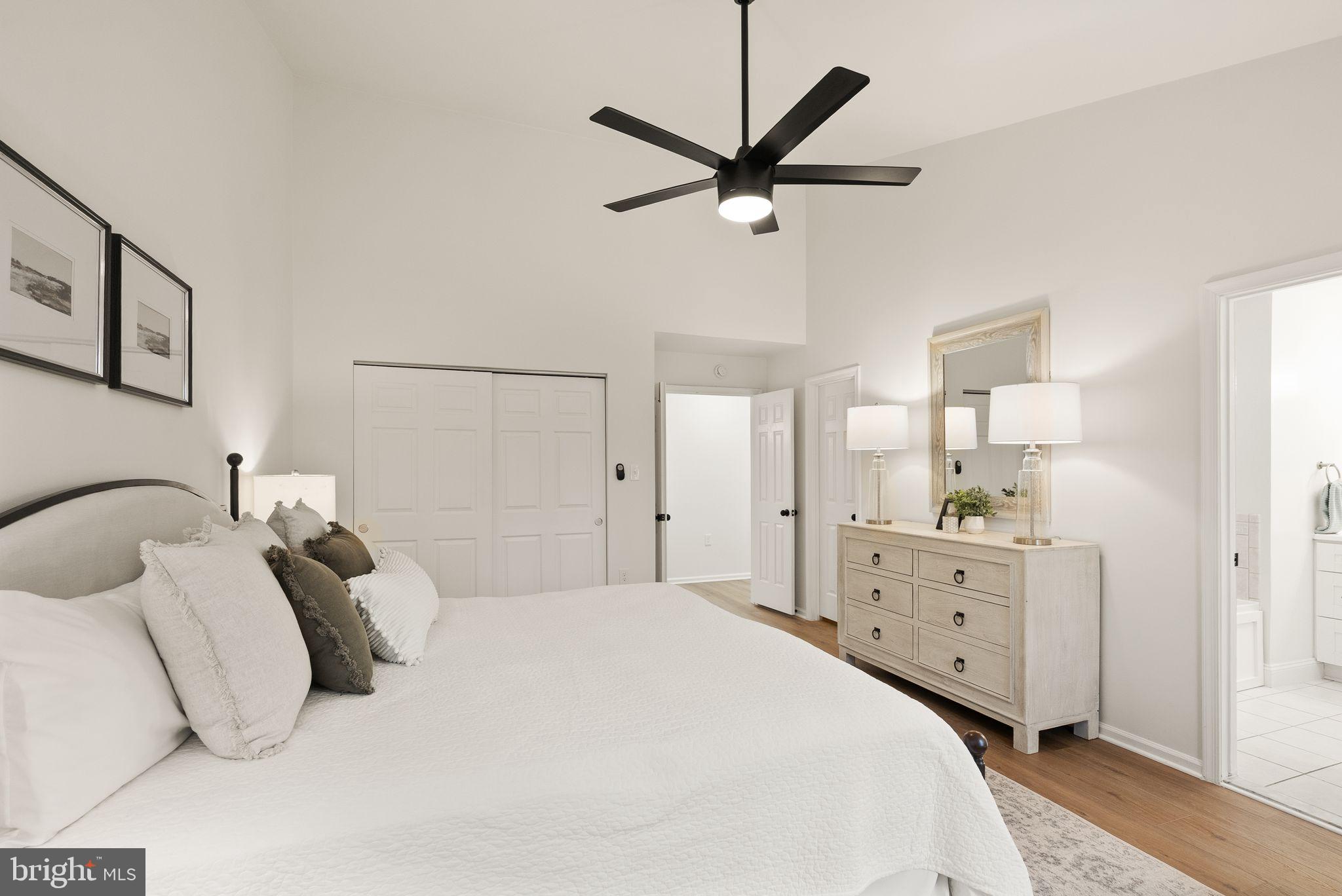 OAKTON MAINS - Residential