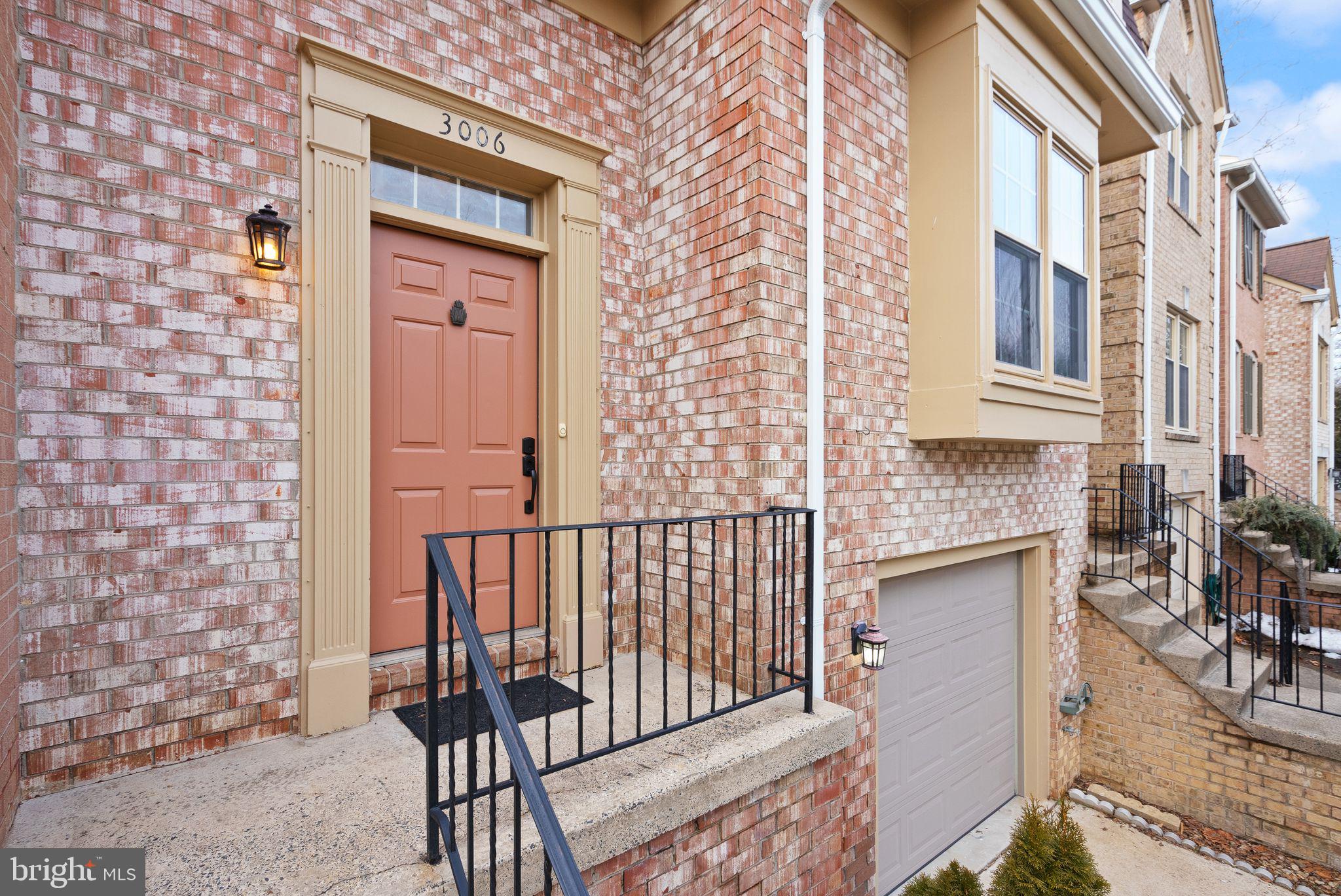 OAKTON MAINS - Residential