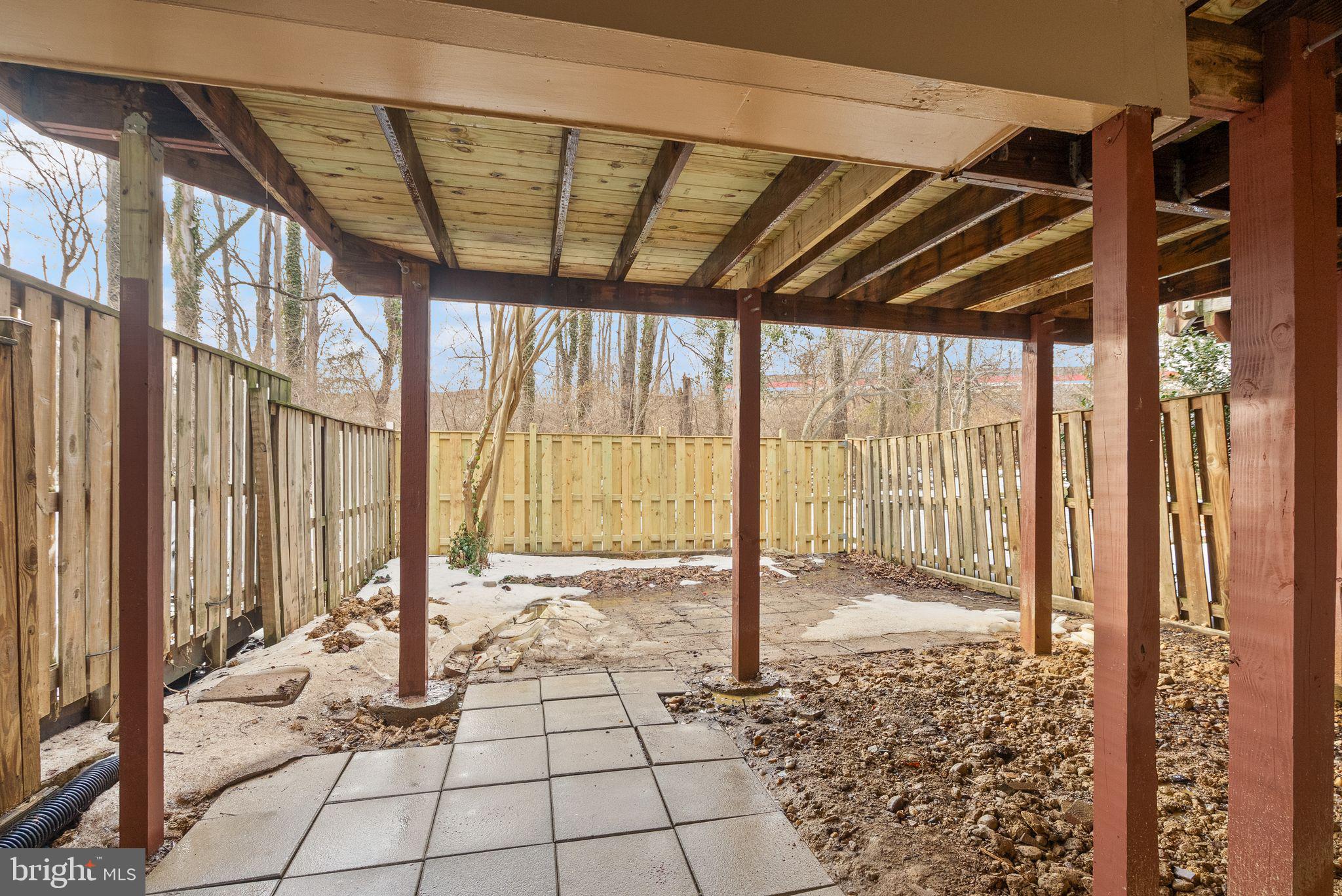 OAKTON MAINS - Residential