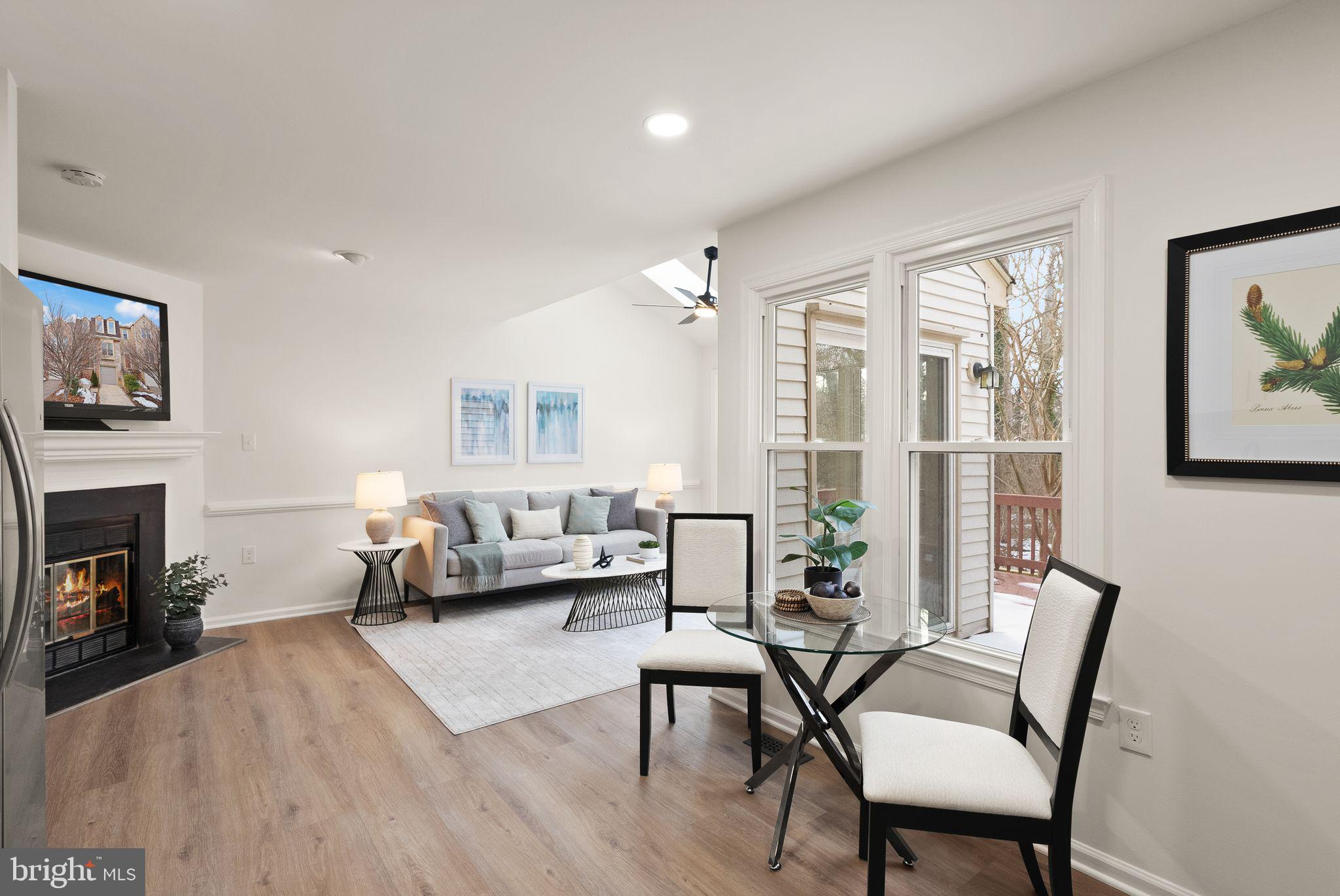 OAKTON MAINS - Residential