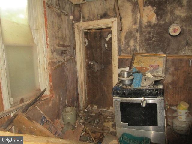 KENSINGTON - Residential