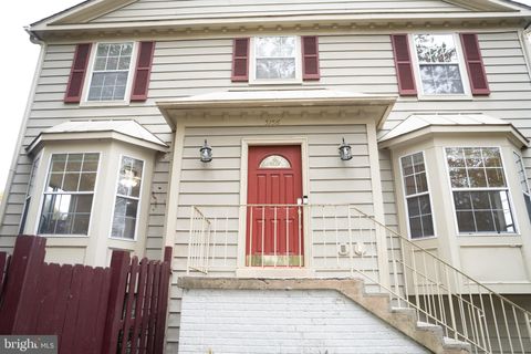 5156 MEETING PLACE WOODBRIDGE VA 22193