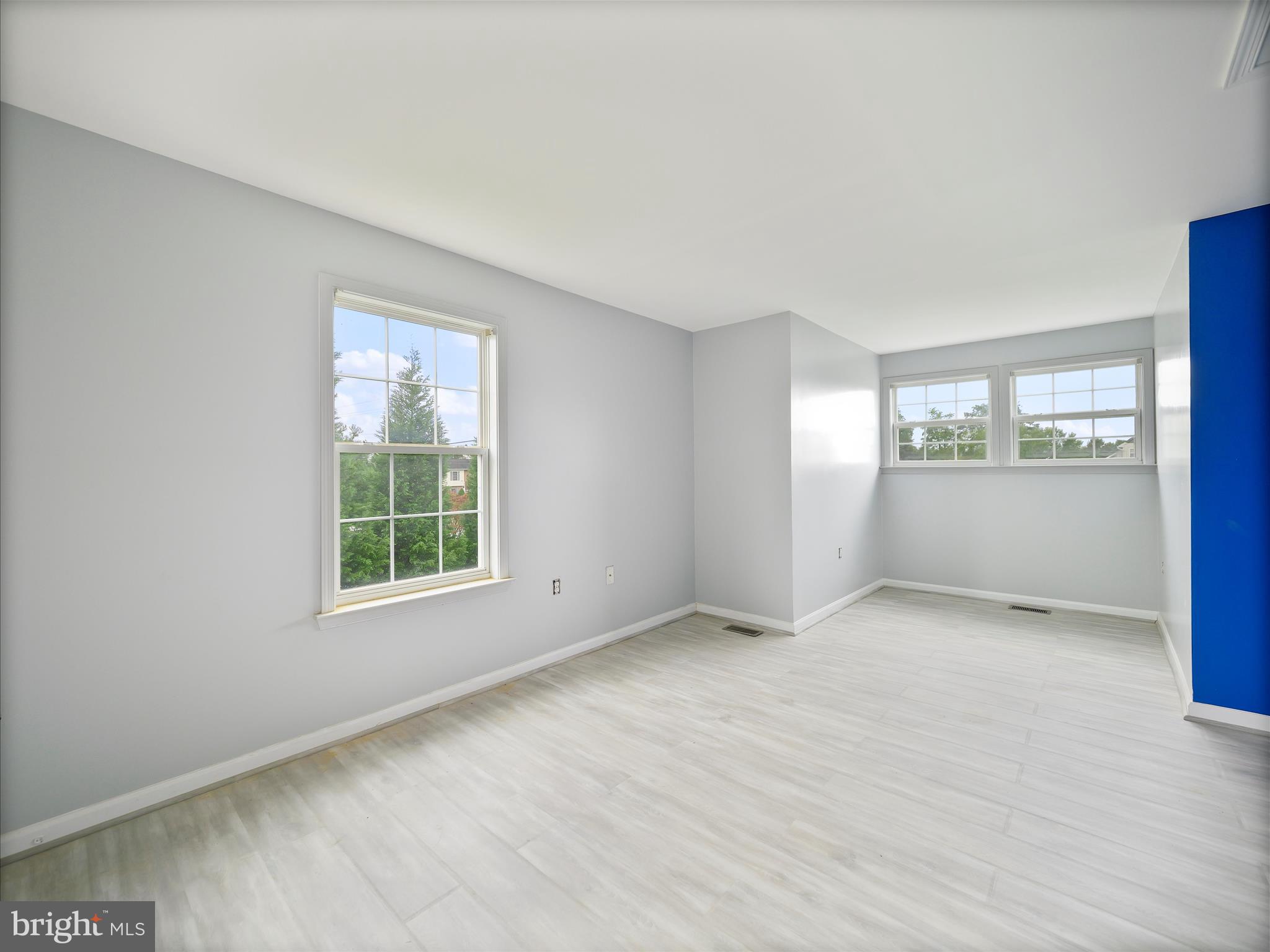 PRENTISS POINT II - Residential