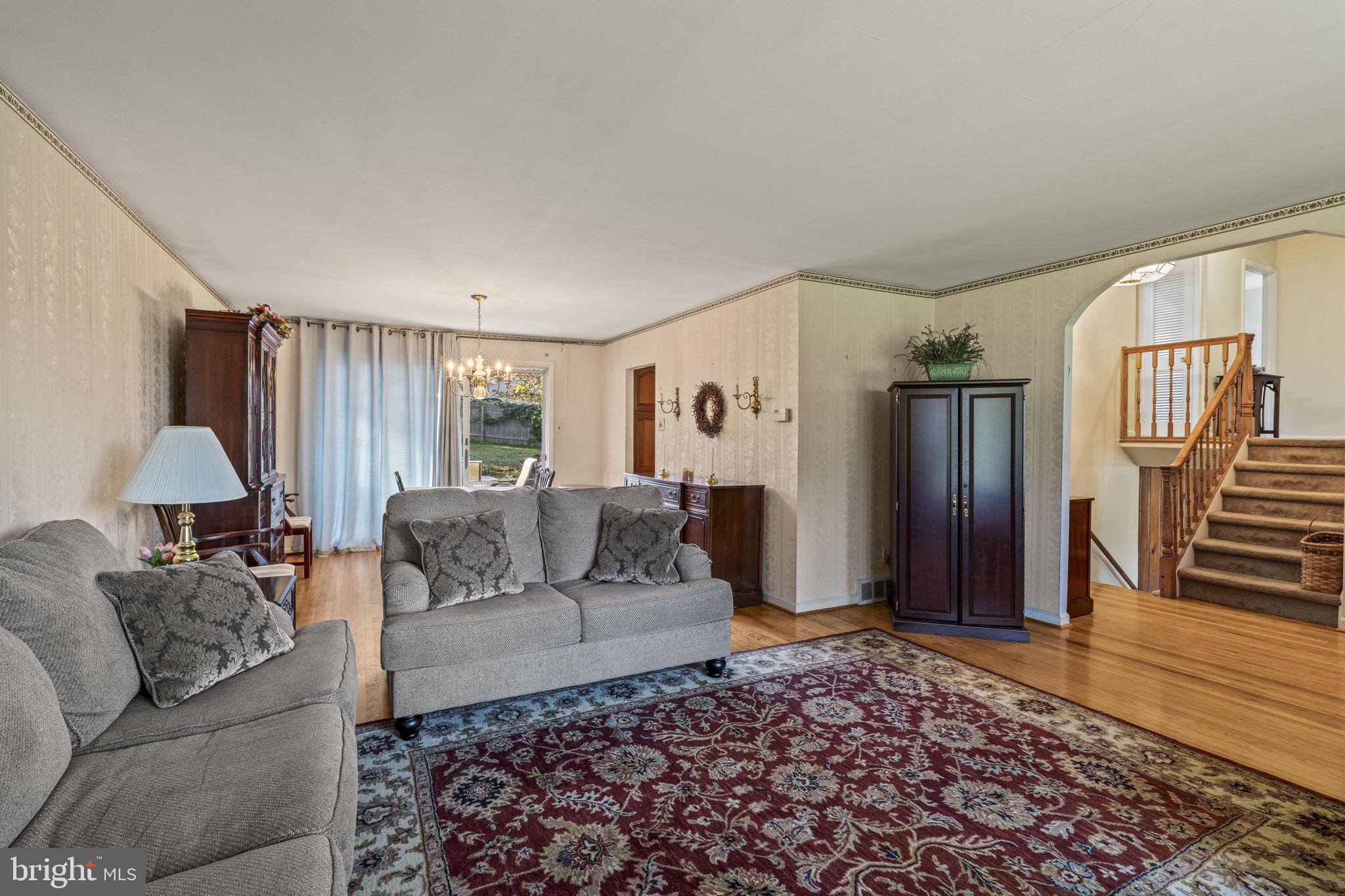 1244 IMPERIAL ROAD