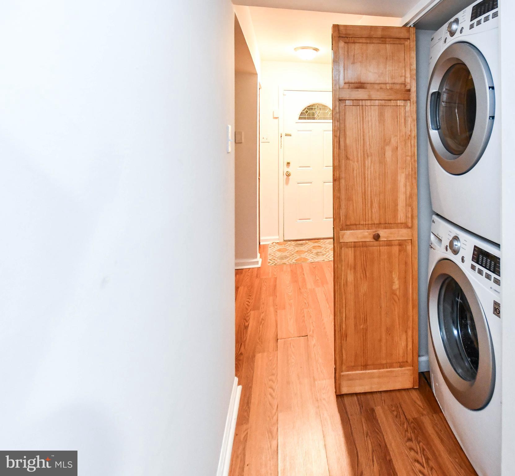 GLEN ORA - Residential Lease