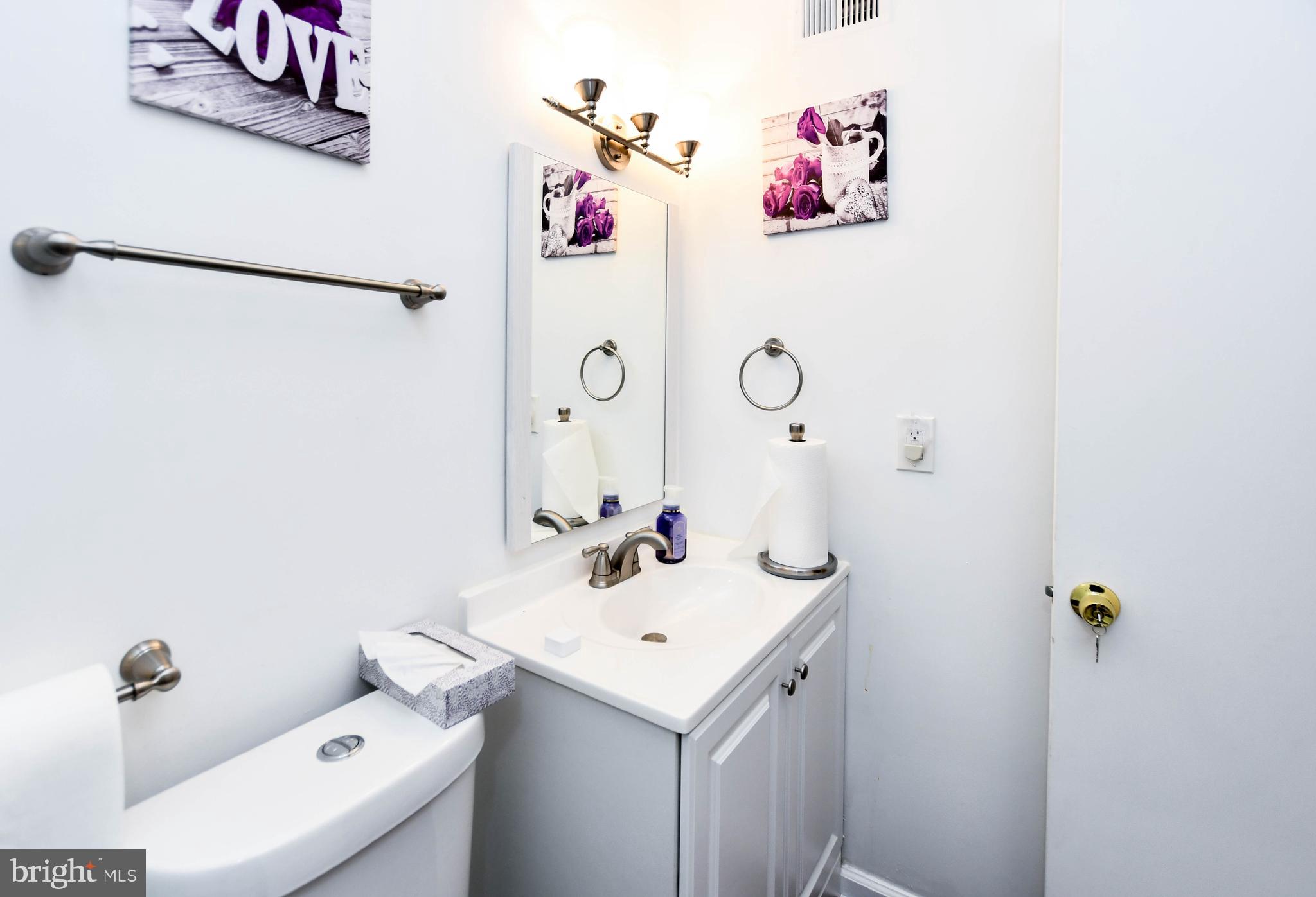 GLEN ORA - Residential Lease