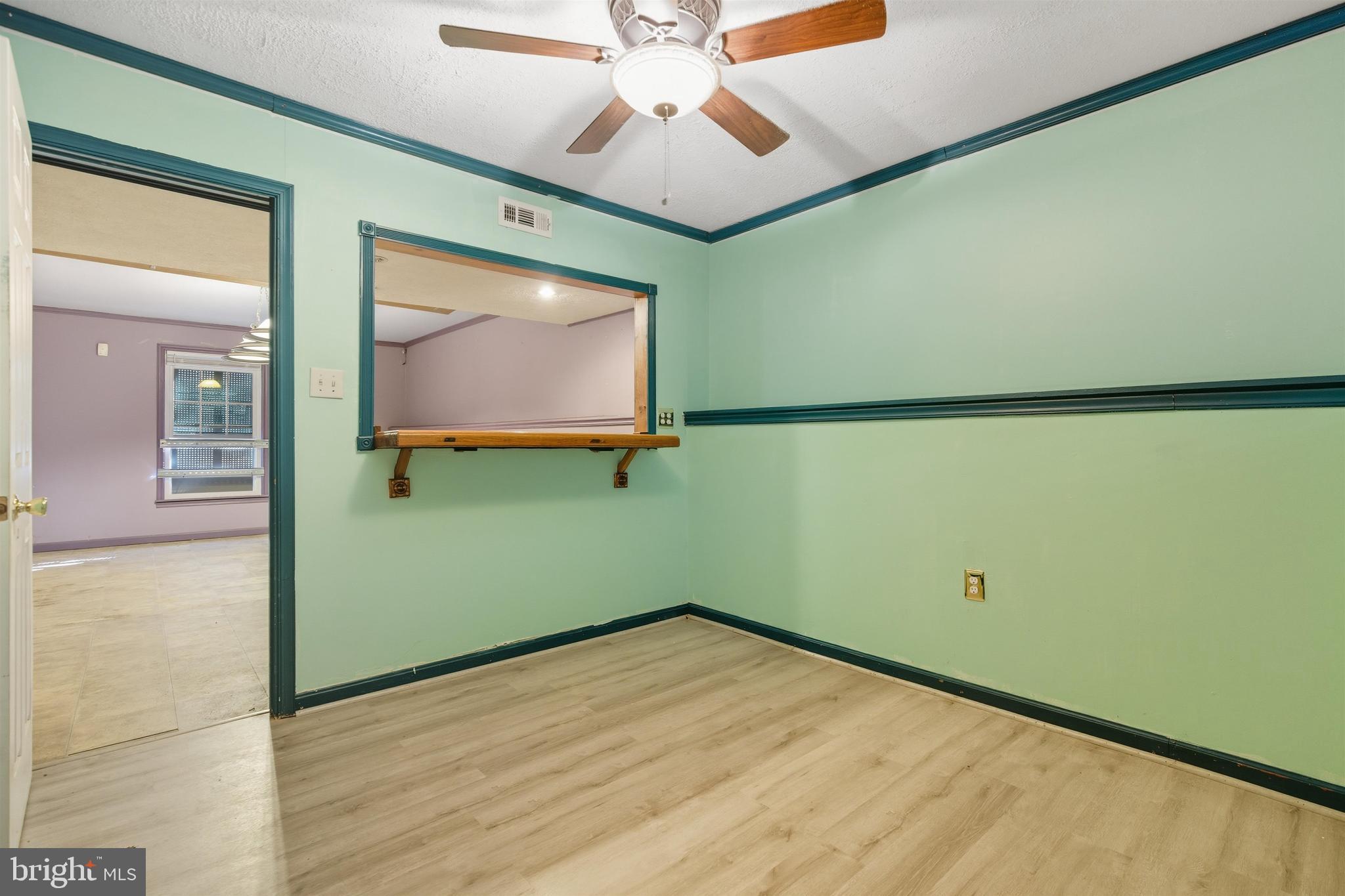 STOLLS MANOR - Residential