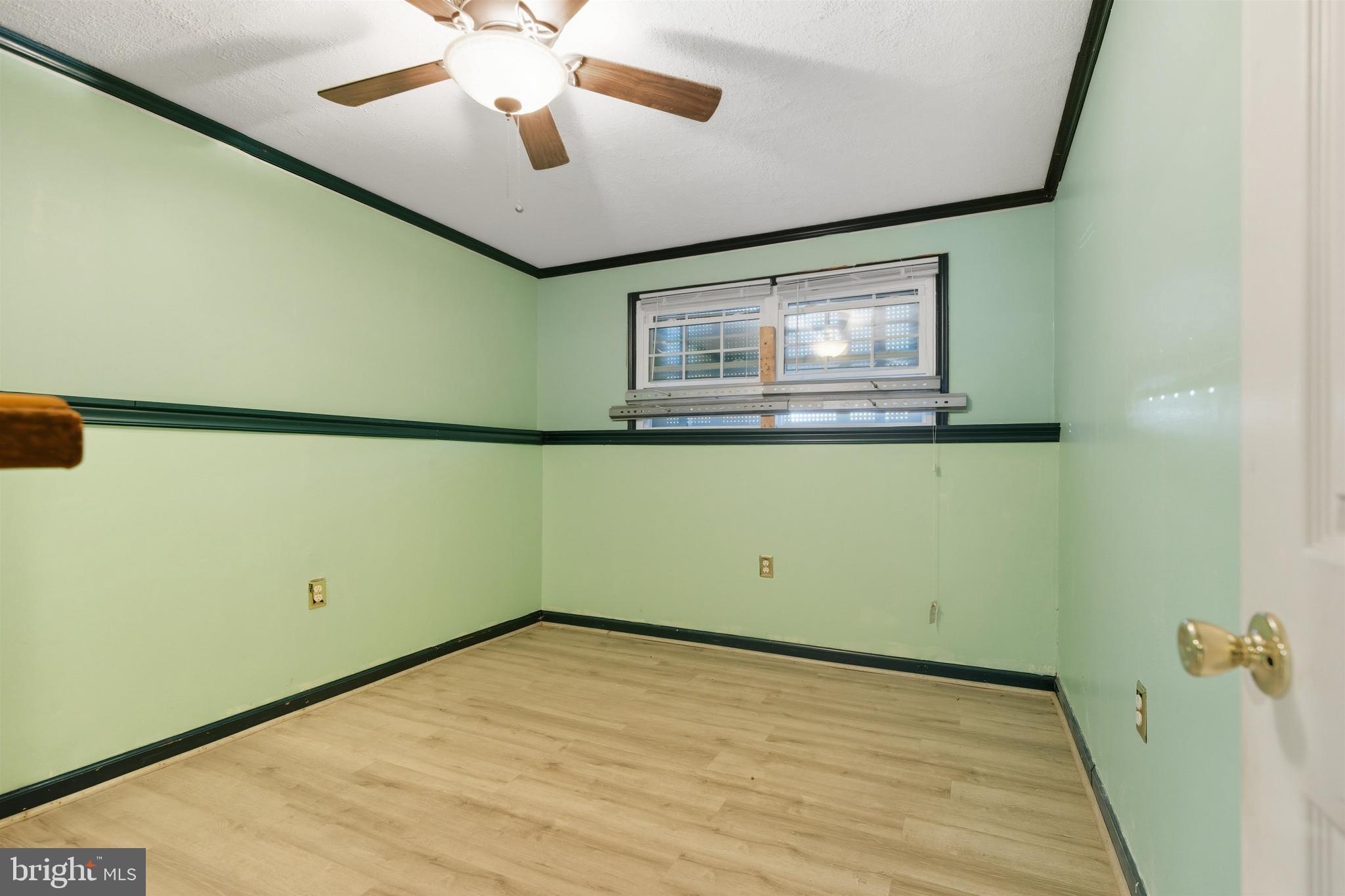 STOLLS MANOR - Residential